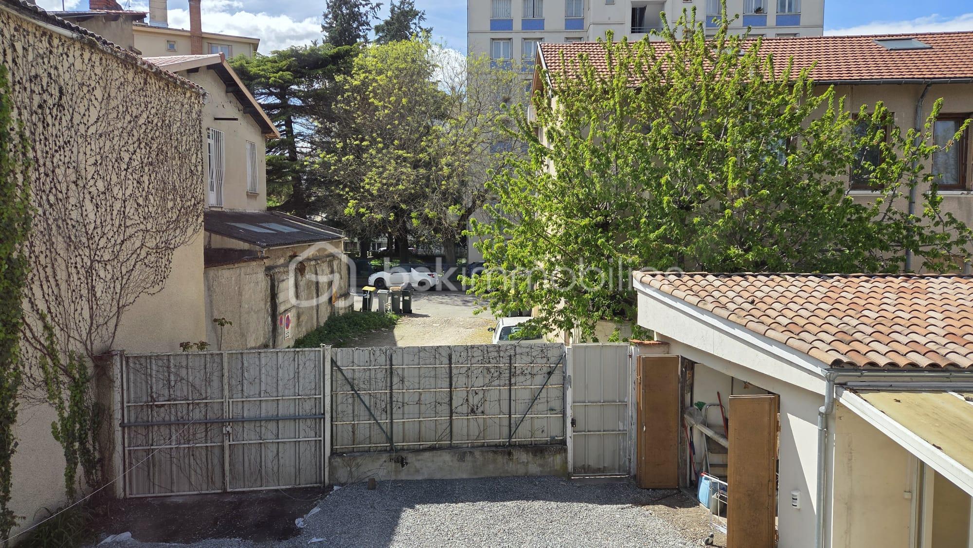 WhatsApp Image 2026-04-16 at 17.15.08 (11).jpeg