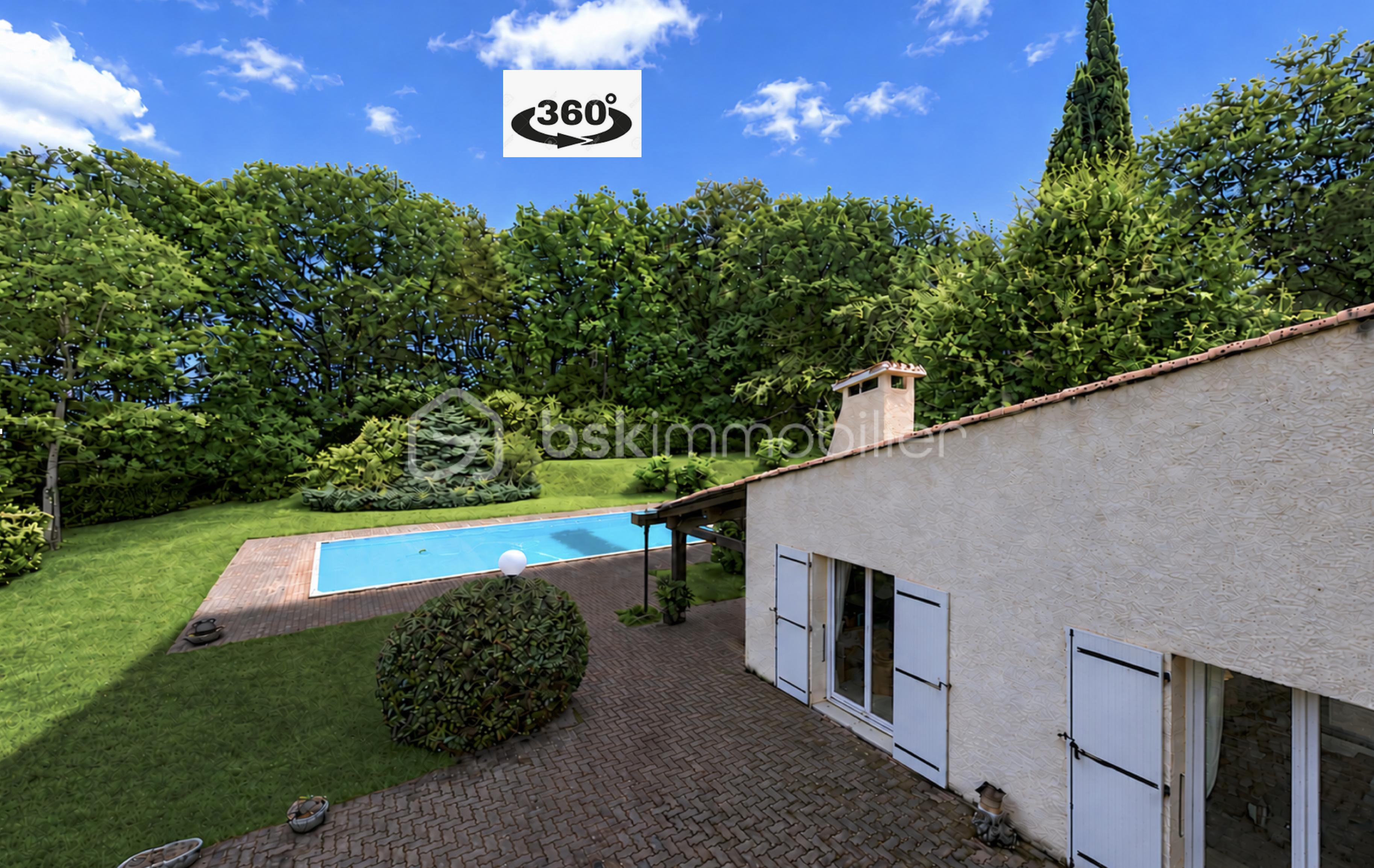 Maison 8 pièces 249 m² · à Graulhet · 249 m² · 395 000 €