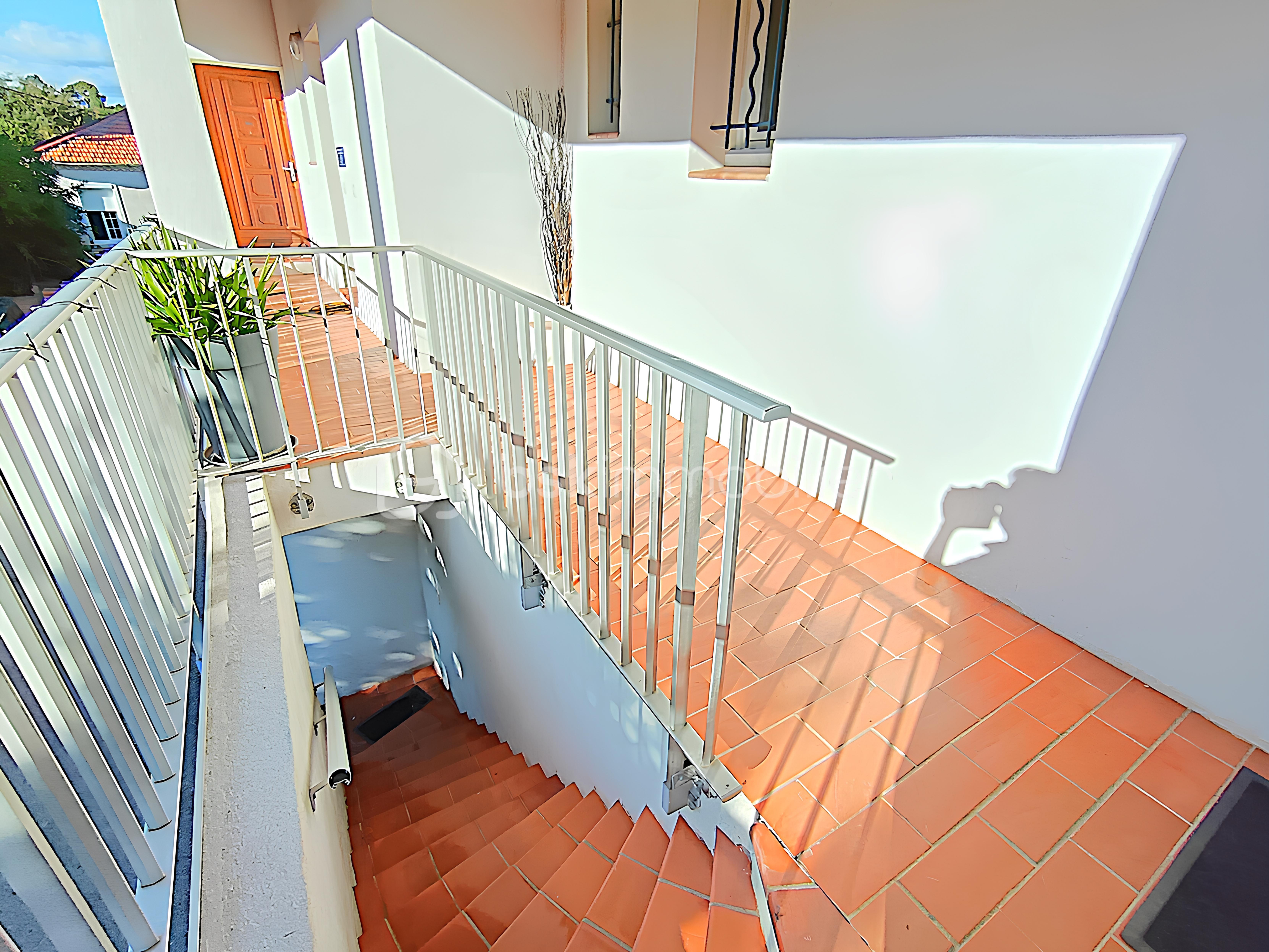 16 arrivée Extérieur 1.jpg