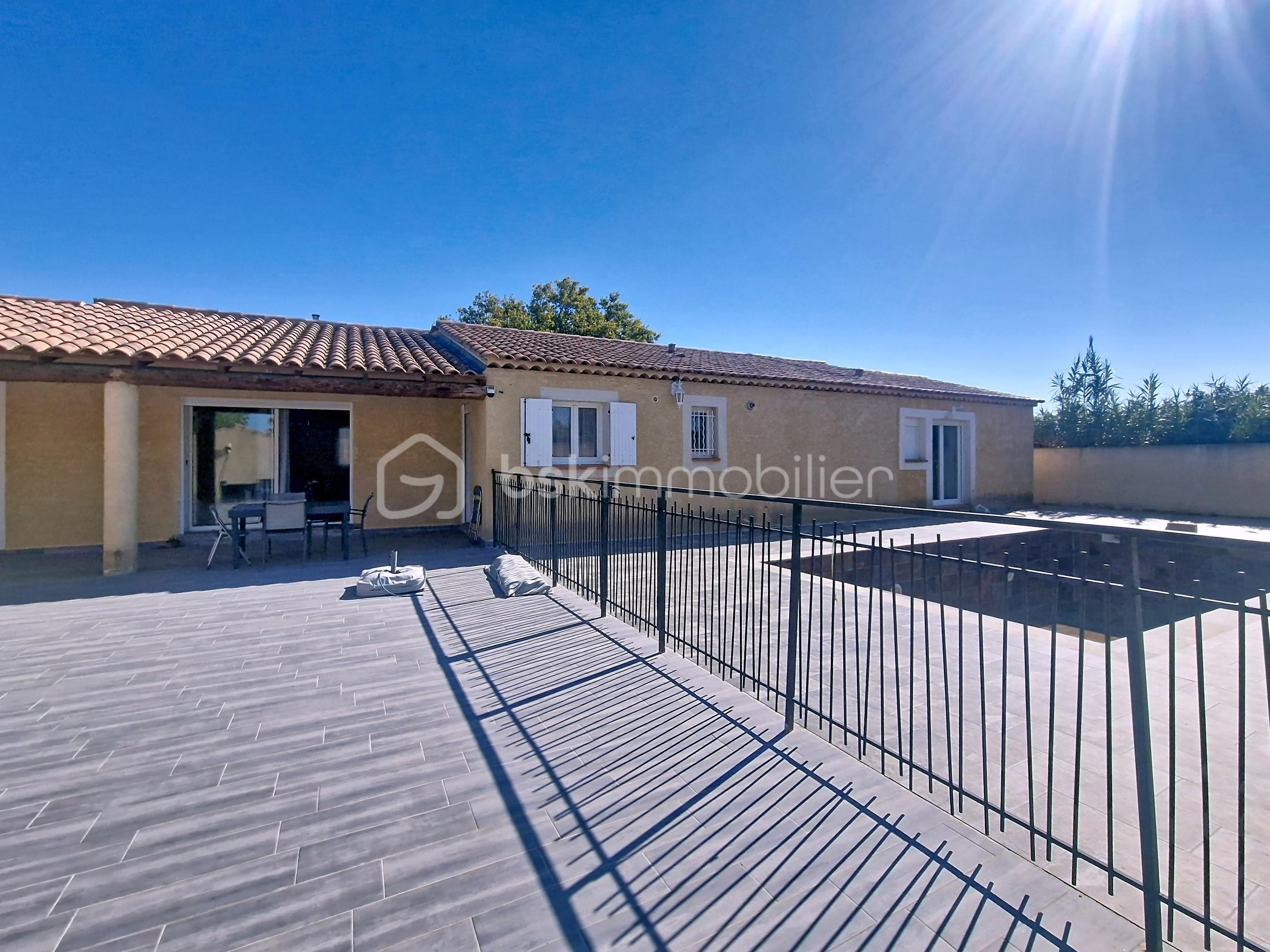Maison de 150 m² - ext3.jpg