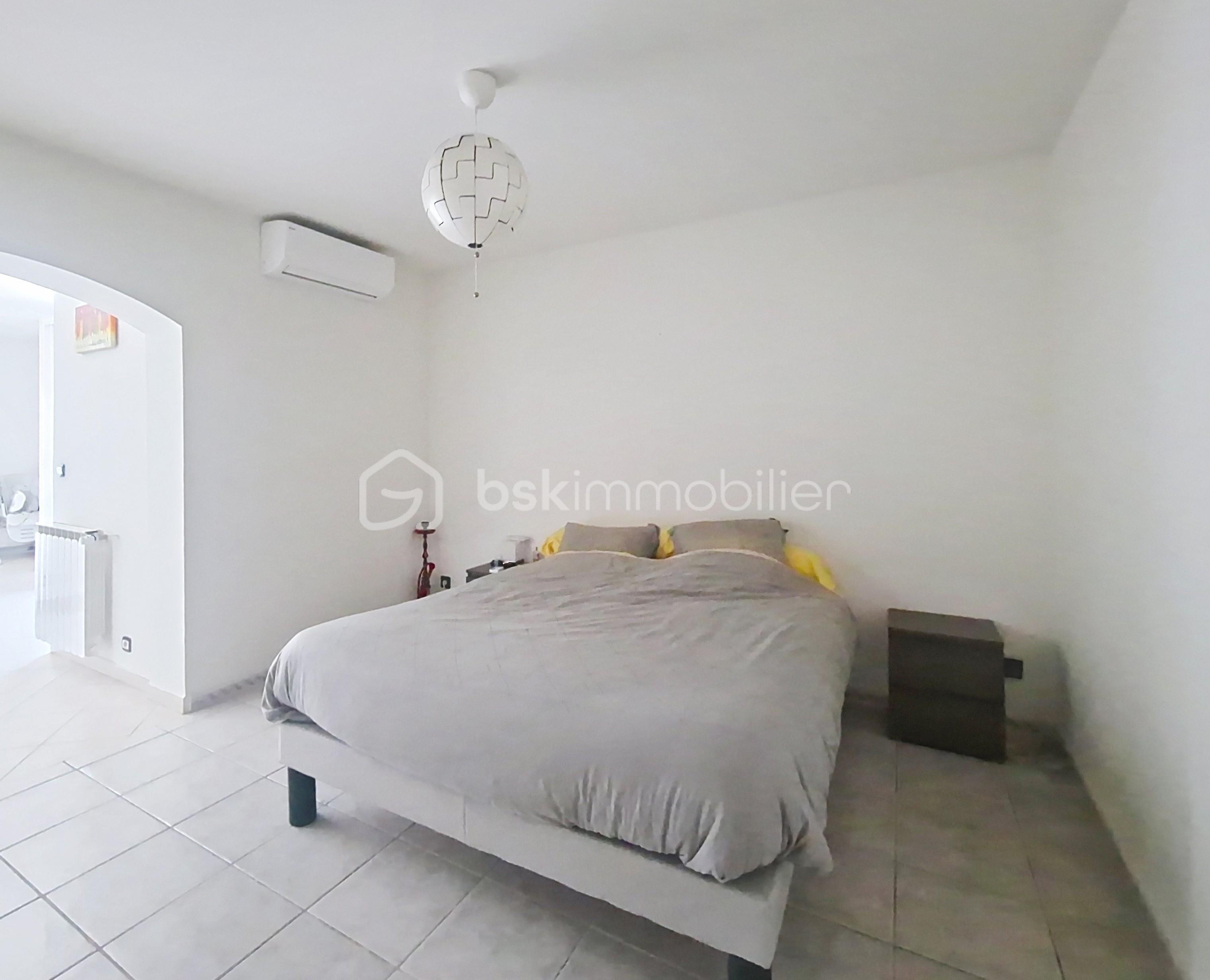 Maison de 150 m² - chambre 3.jpg
