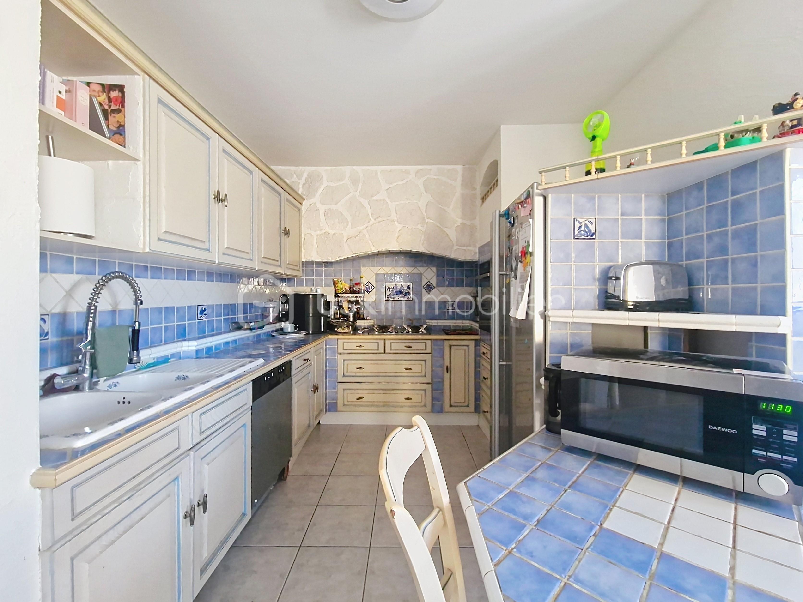 Maison de 150 m² - cuisine.jpg