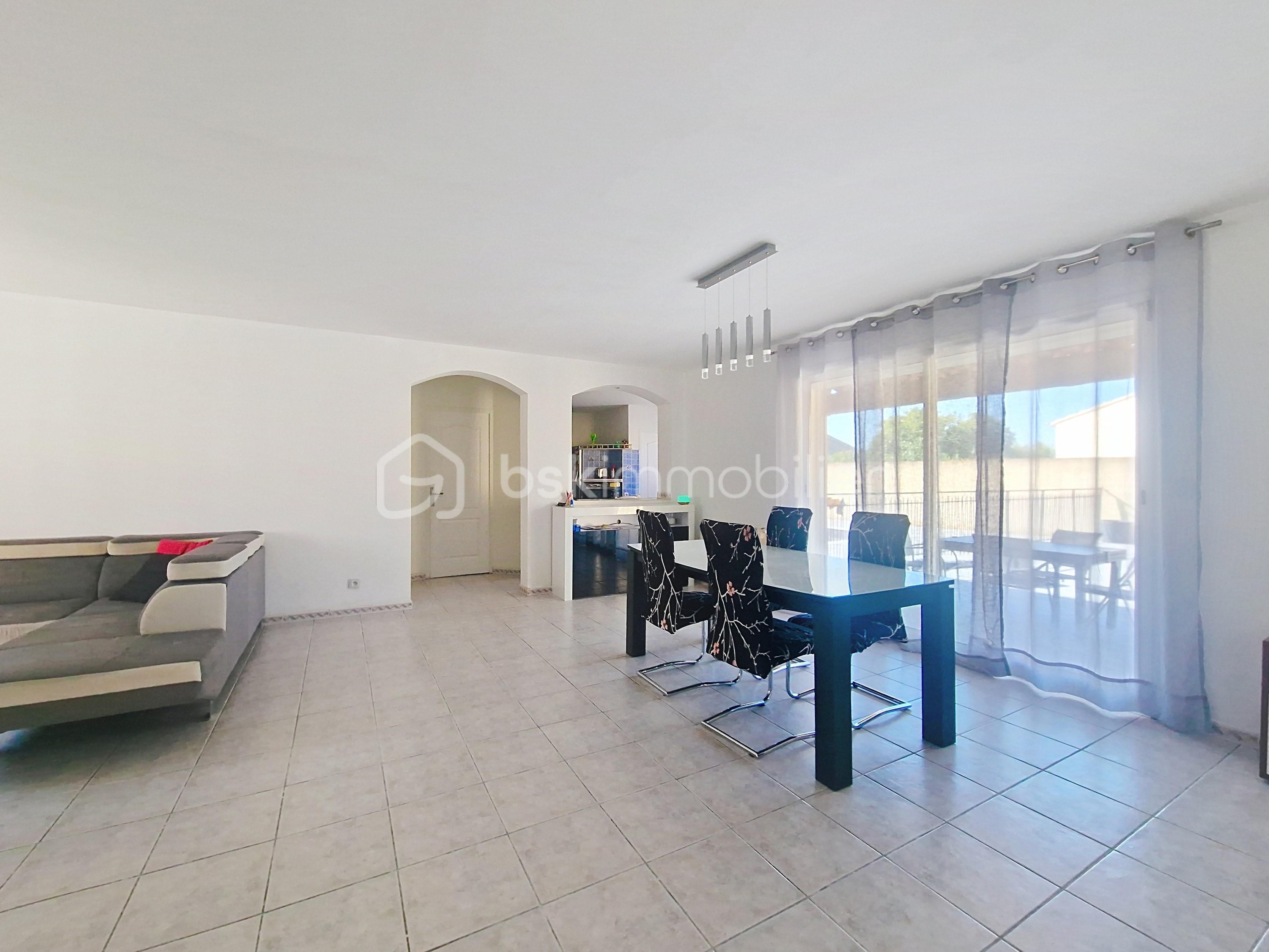 Maison de 150 m² - salon 3.jpg