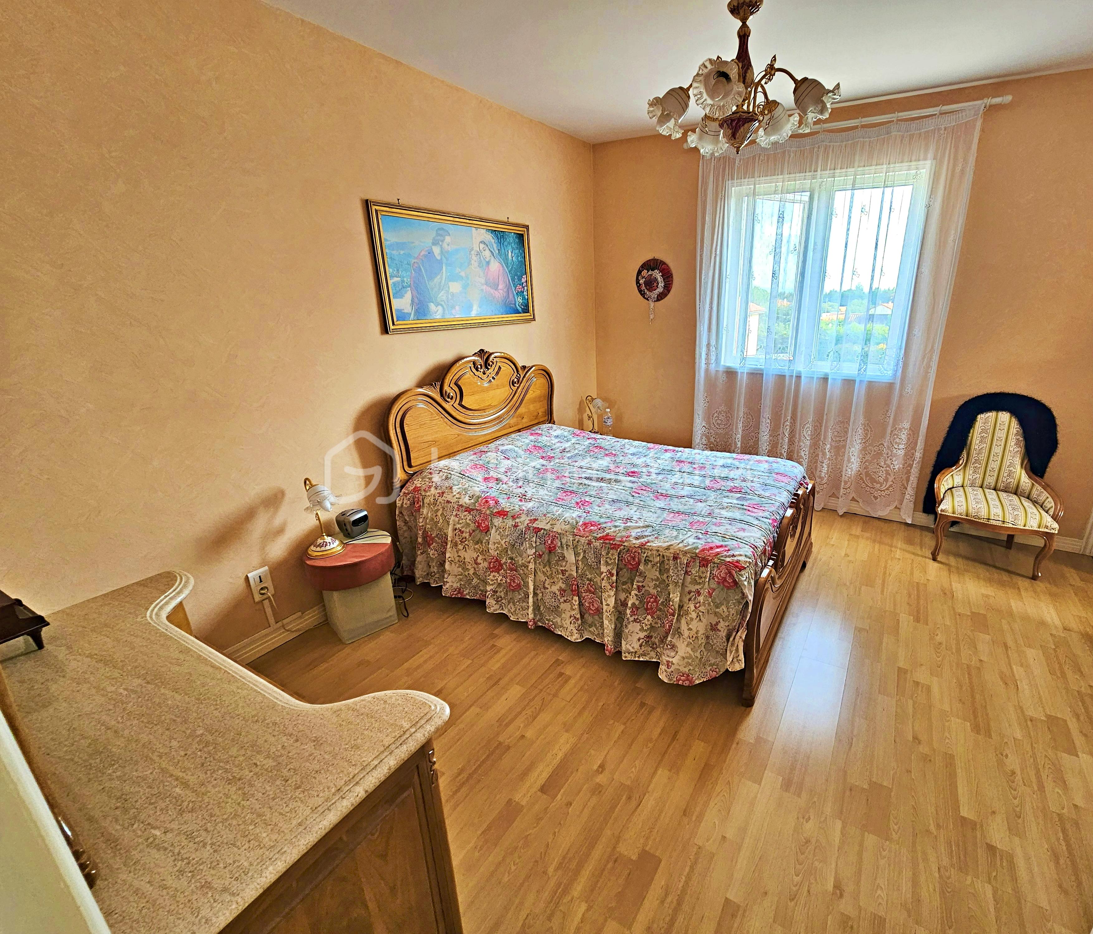 Maison traditionnelle de 230 m² - Chambre parentale.jpg