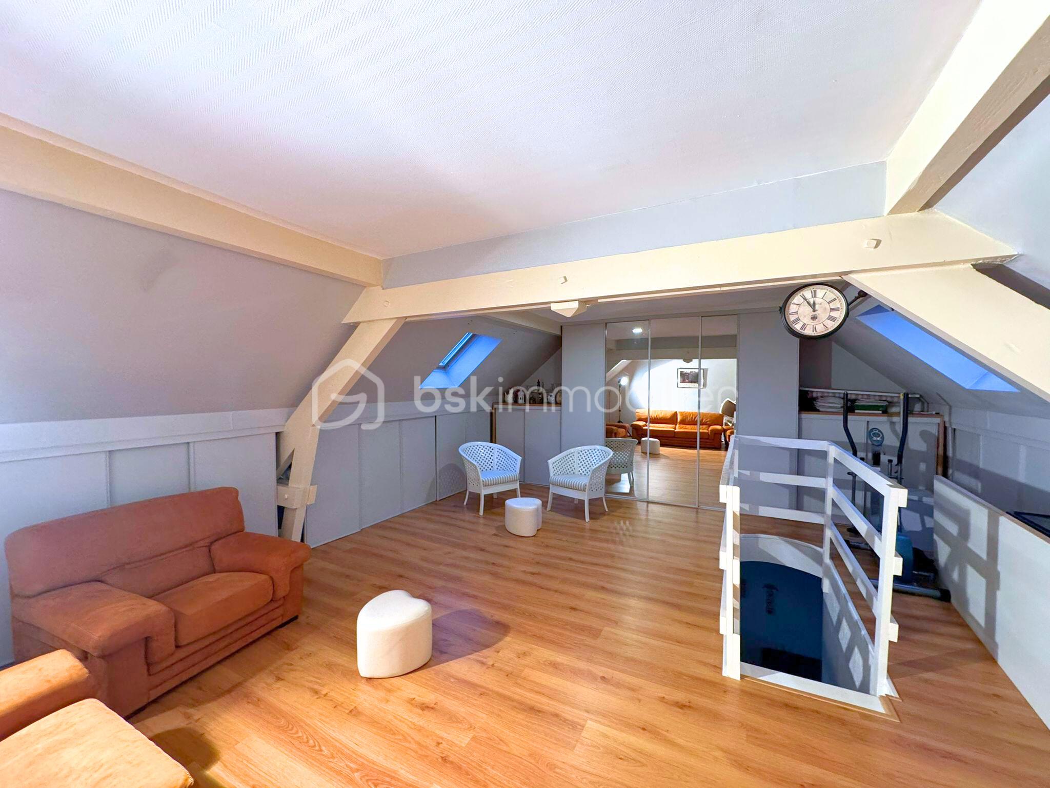 Duplex de 69 m² - 79b8b72f-5fc2-4a90-8a26-e2908b19389c.jpg