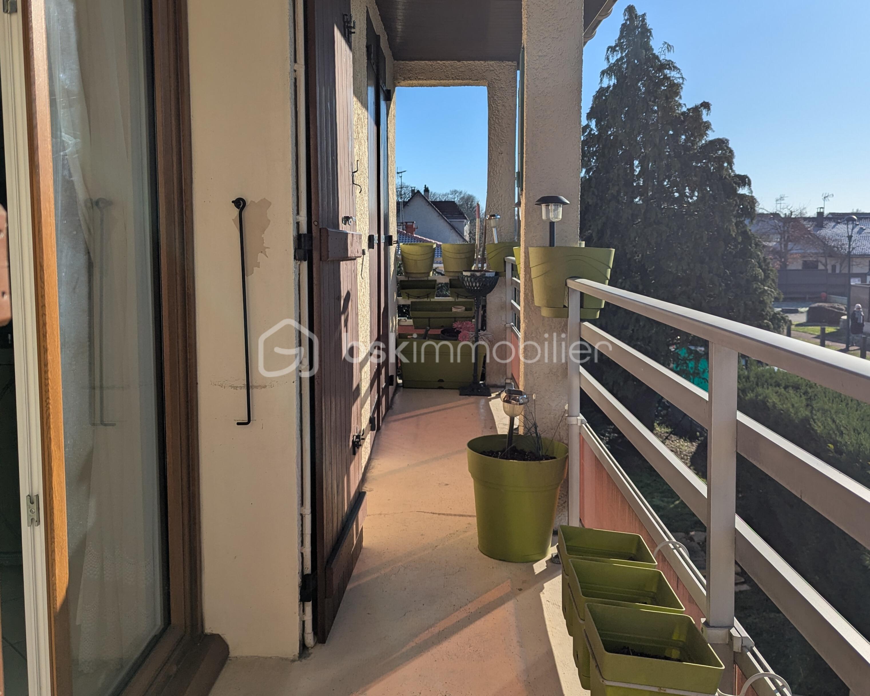 Duplex de 69 m² - 0002226c-42d3-4fd5-b3a5-3aa3f95d689f.jpg