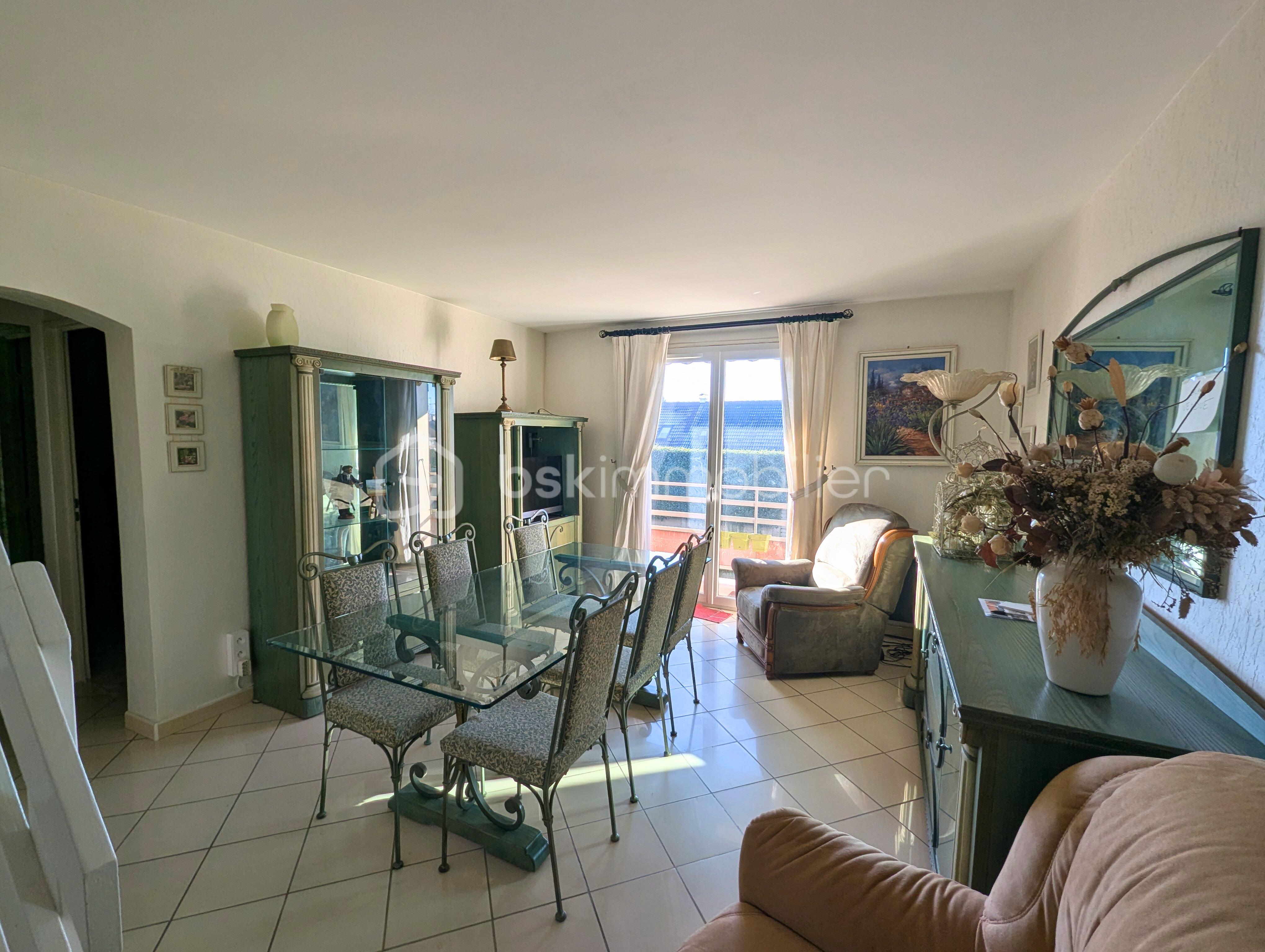 Duplex de 69 m² - 0d6f03e0-afd6-425d-b3d1-7617219ed15d (1).jpg