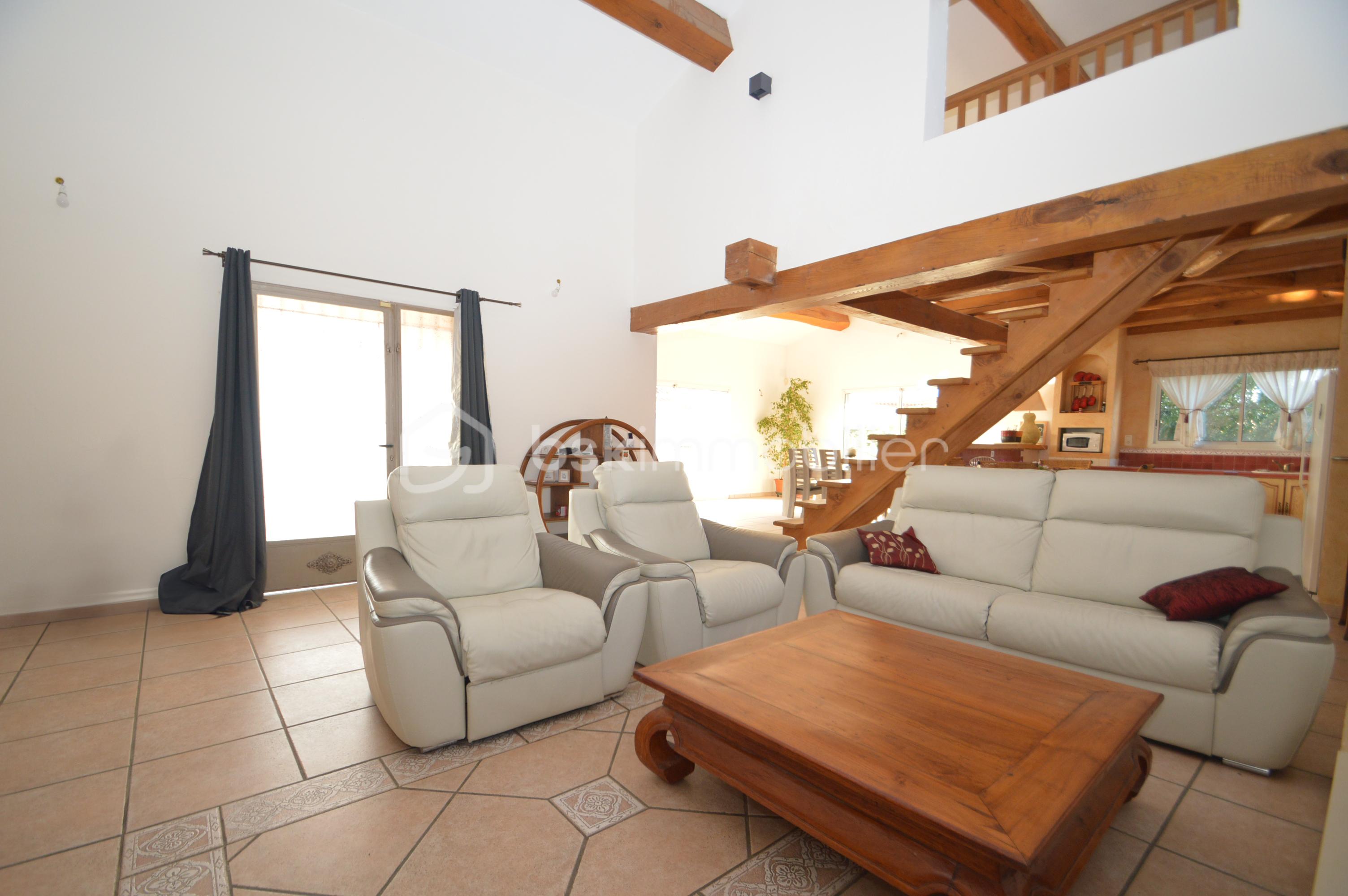 Villa de 180 m² - salon copie 3.jpg