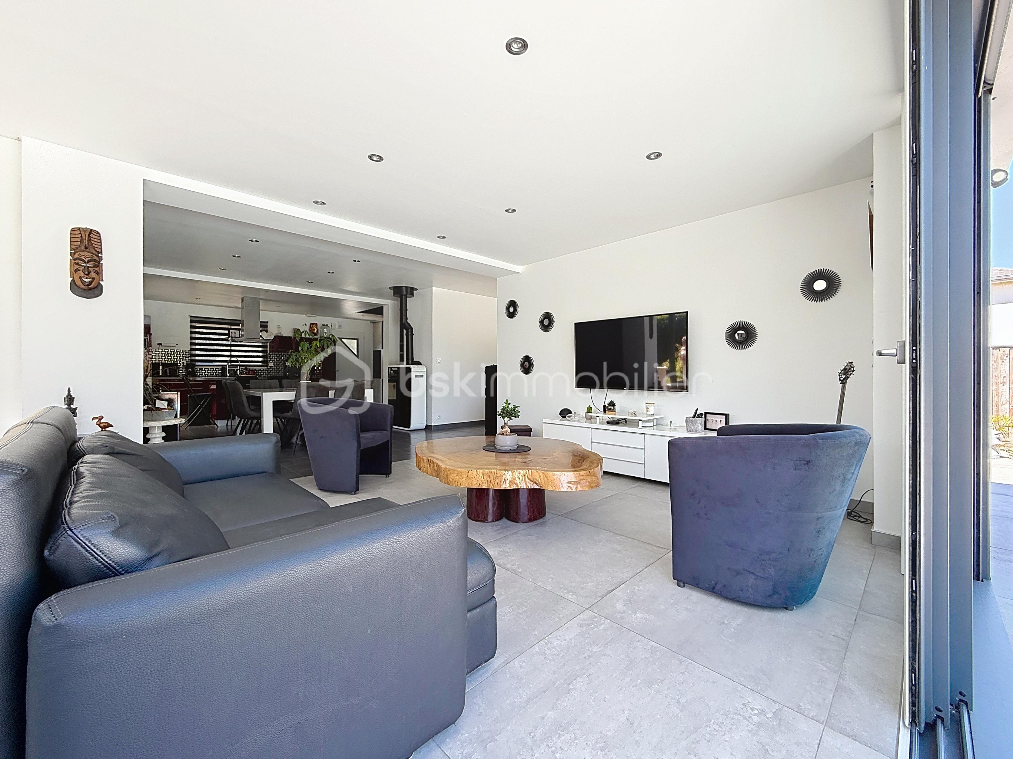 Maison de 154 m² - sens_00001 (14).jpg