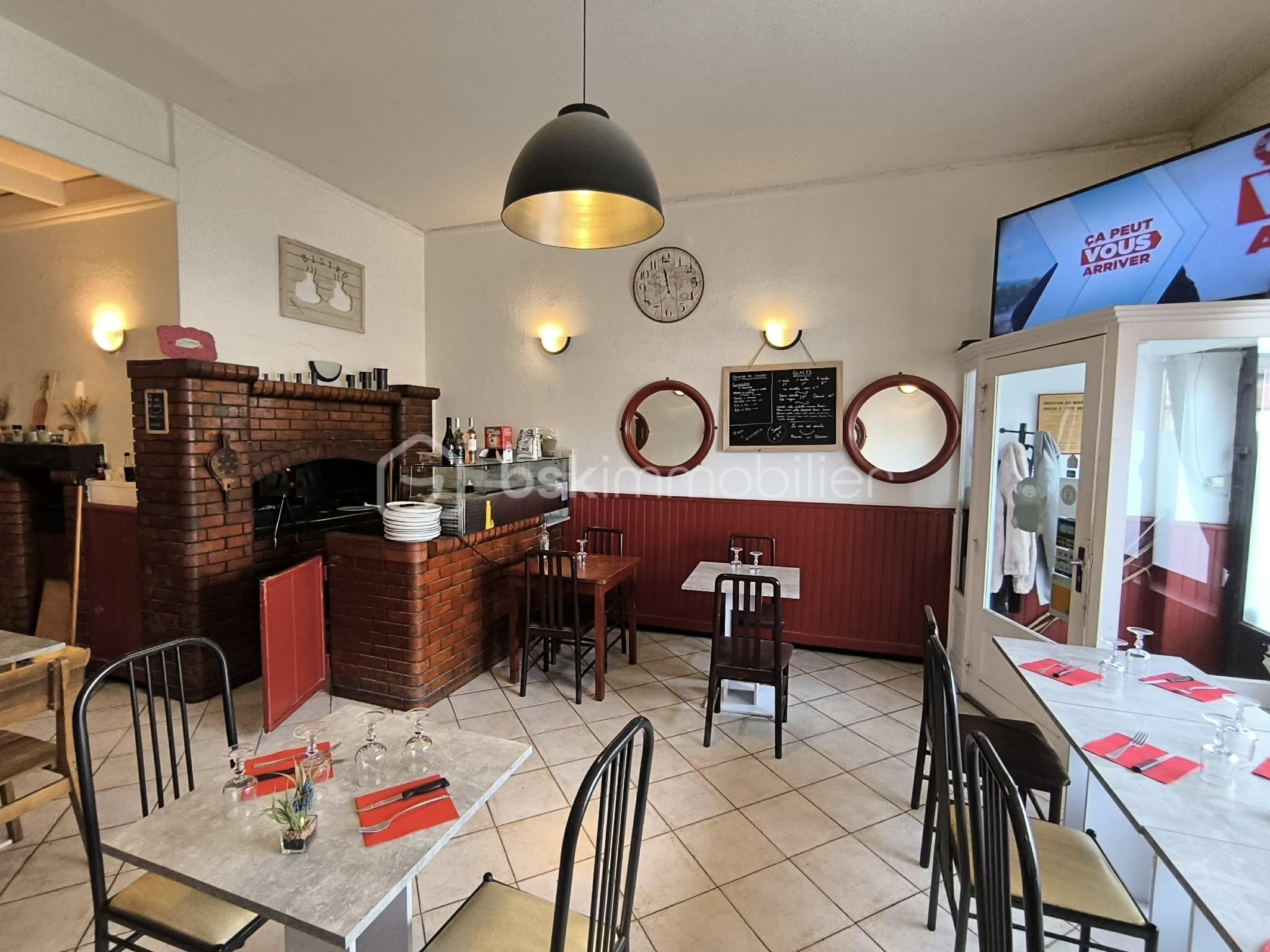 Local commercial de 220 m² - 54f4d75f-3f70-4371-adda-2106a596bf4b.jfif