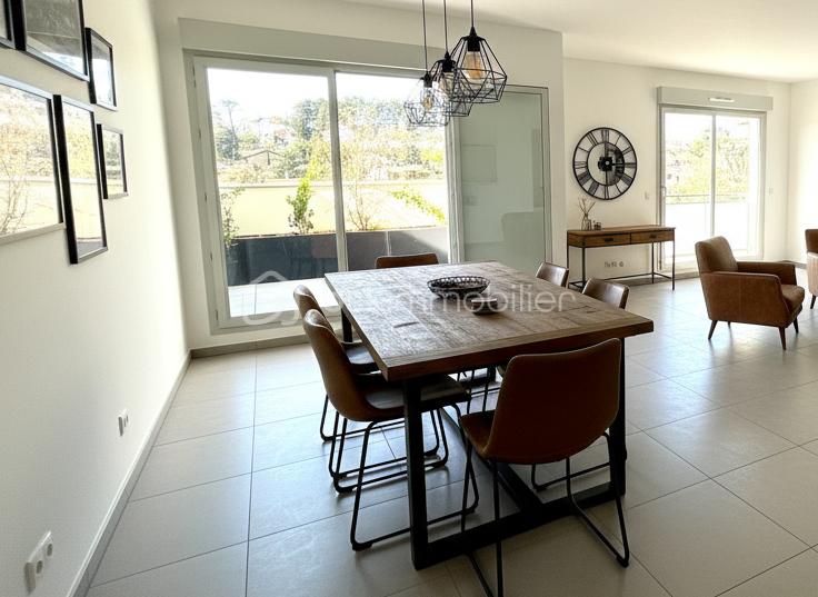 Appartement de 89,89 m² - sejour.corinne.fischer.crepieux.jpg
