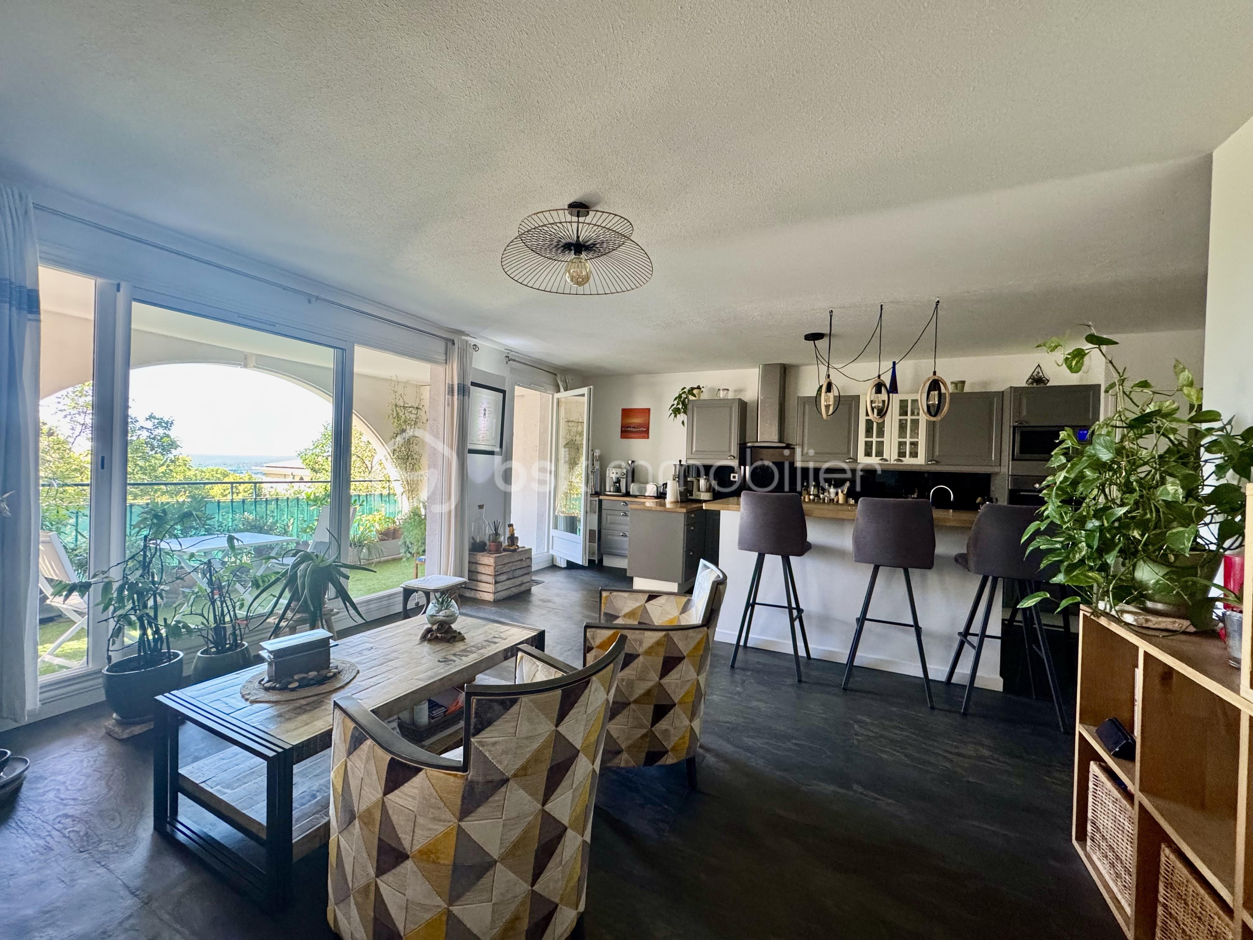 Appartement 4 pièces 80 m² · à Éguilles · 80 m² · 335 000 €