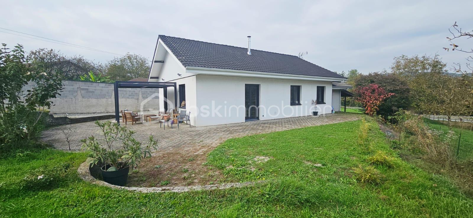 Maison contemporaine de 95 m² - WhatsApp Image 2025-10-21 à 00.43.59_aeadc7ea.jpg