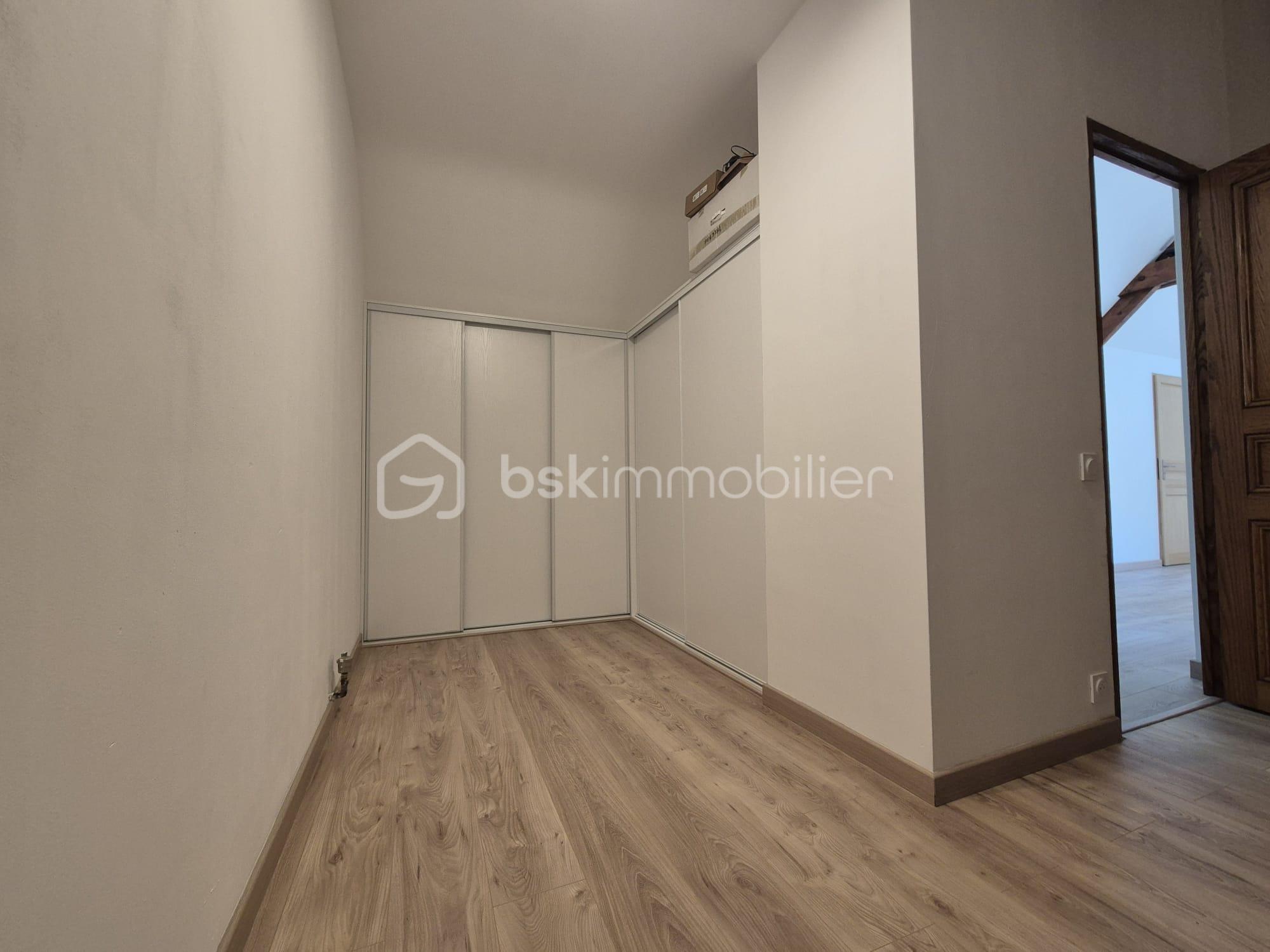 WhatsApp Image 2026-04-19 at 09.38.06 (1).jpeg