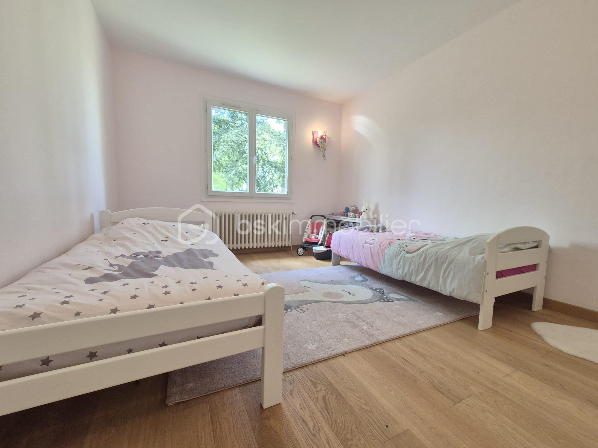 WhatsApp Image 2026-04-19 at 09.38.05 (2).jpeg