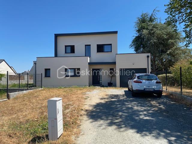 maison devant 1 .jpg