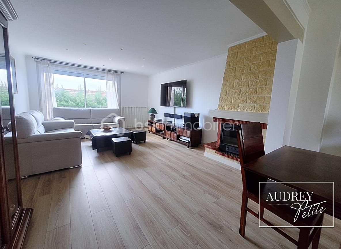 Maison de 148 m² - piece de vie  vue 1.jpg