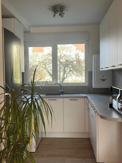 Maison de 88 m² - CUISINE FACE.jpg