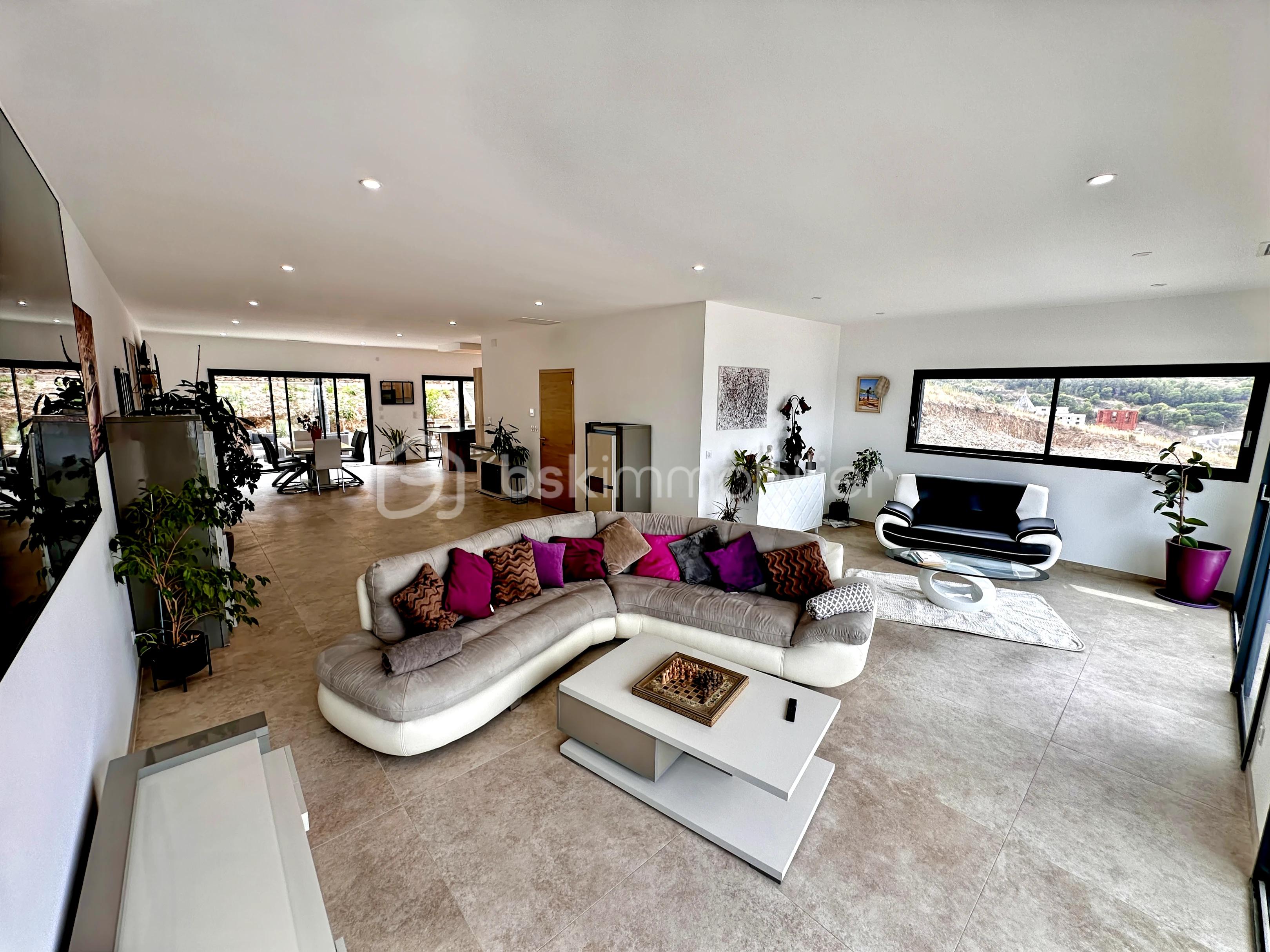 Villa de 228 m² - liloo-downloaderfgXpi1