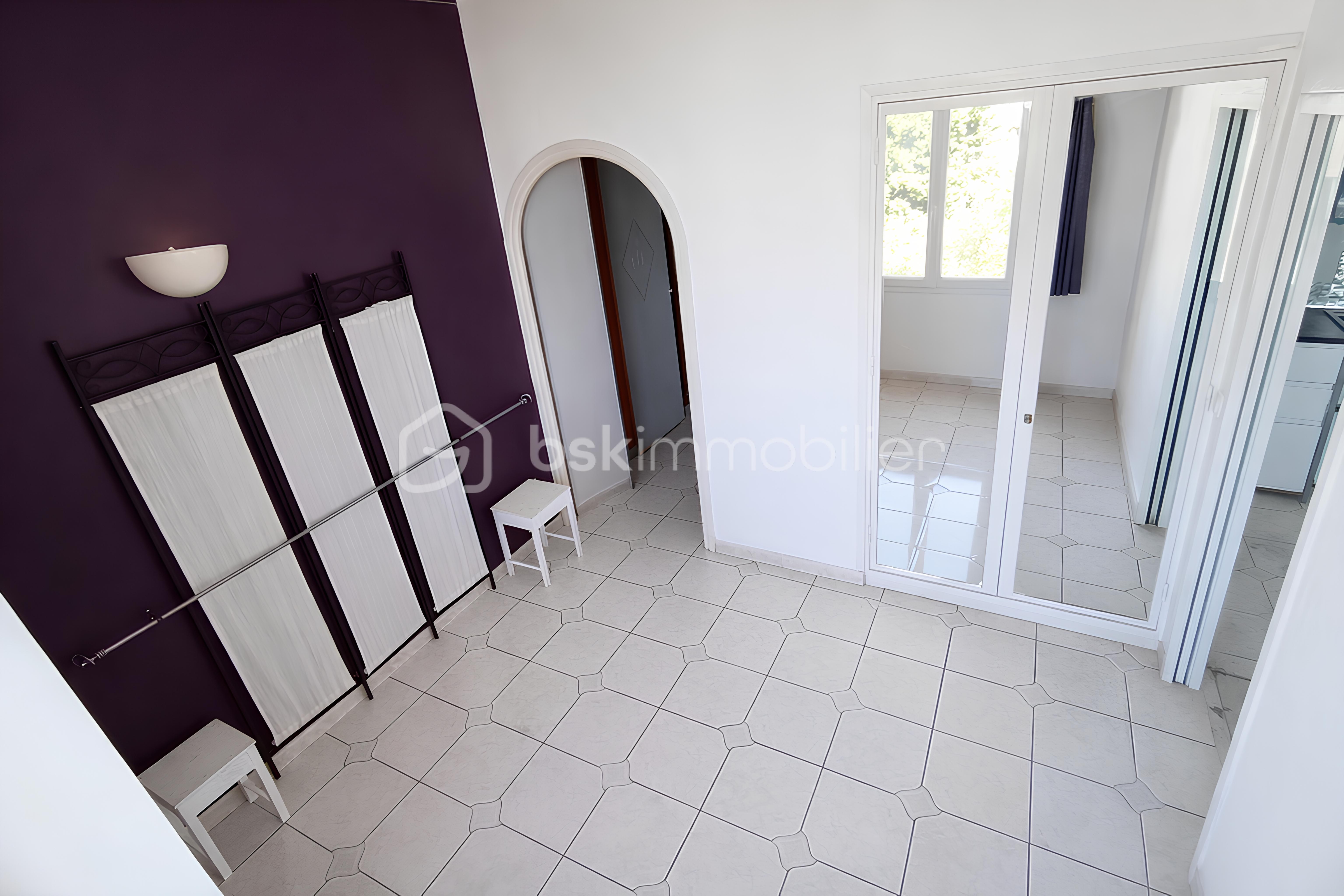 7 Chambre photo 2.png