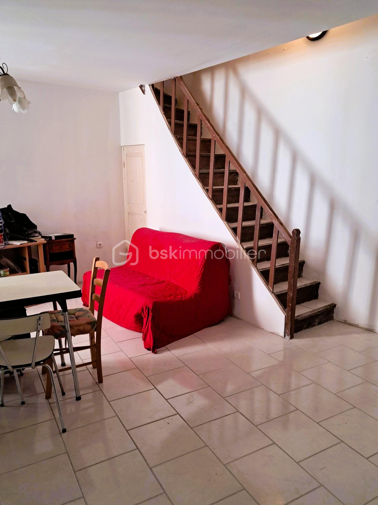 Maison ancienne de 95 m² - 2d- salon.jpg