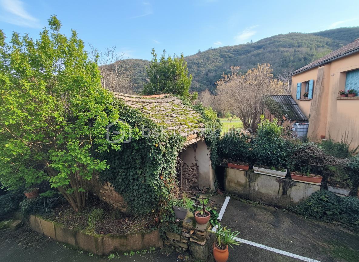 Maison en pierre de 92 m² - generated_2026-02-04T16_22_10.397.jpg