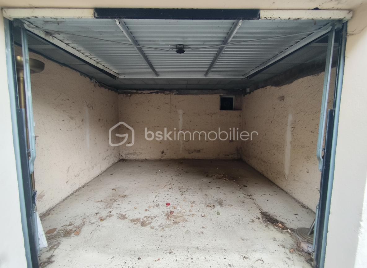 Maison en pierre de 92 m² - generated_2026-02-04T16_42_23.791.jpg