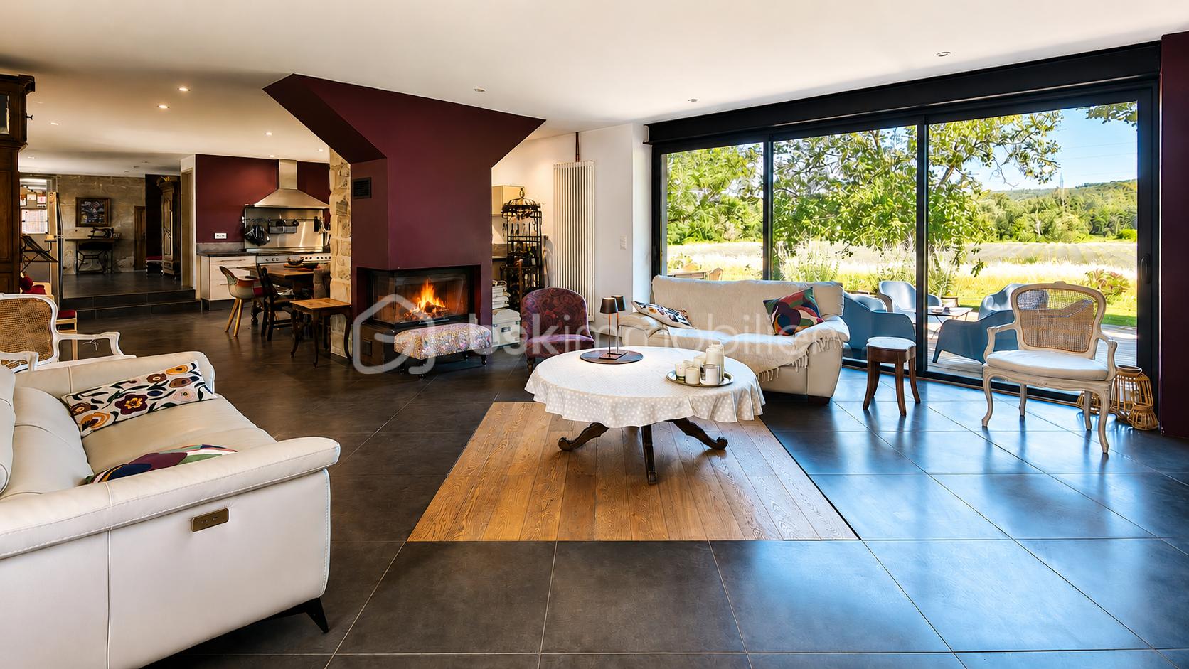 GRIGNAN A VENDRE MAS PROVENCAL EMILIE BROCHE 0629326964 (1).png