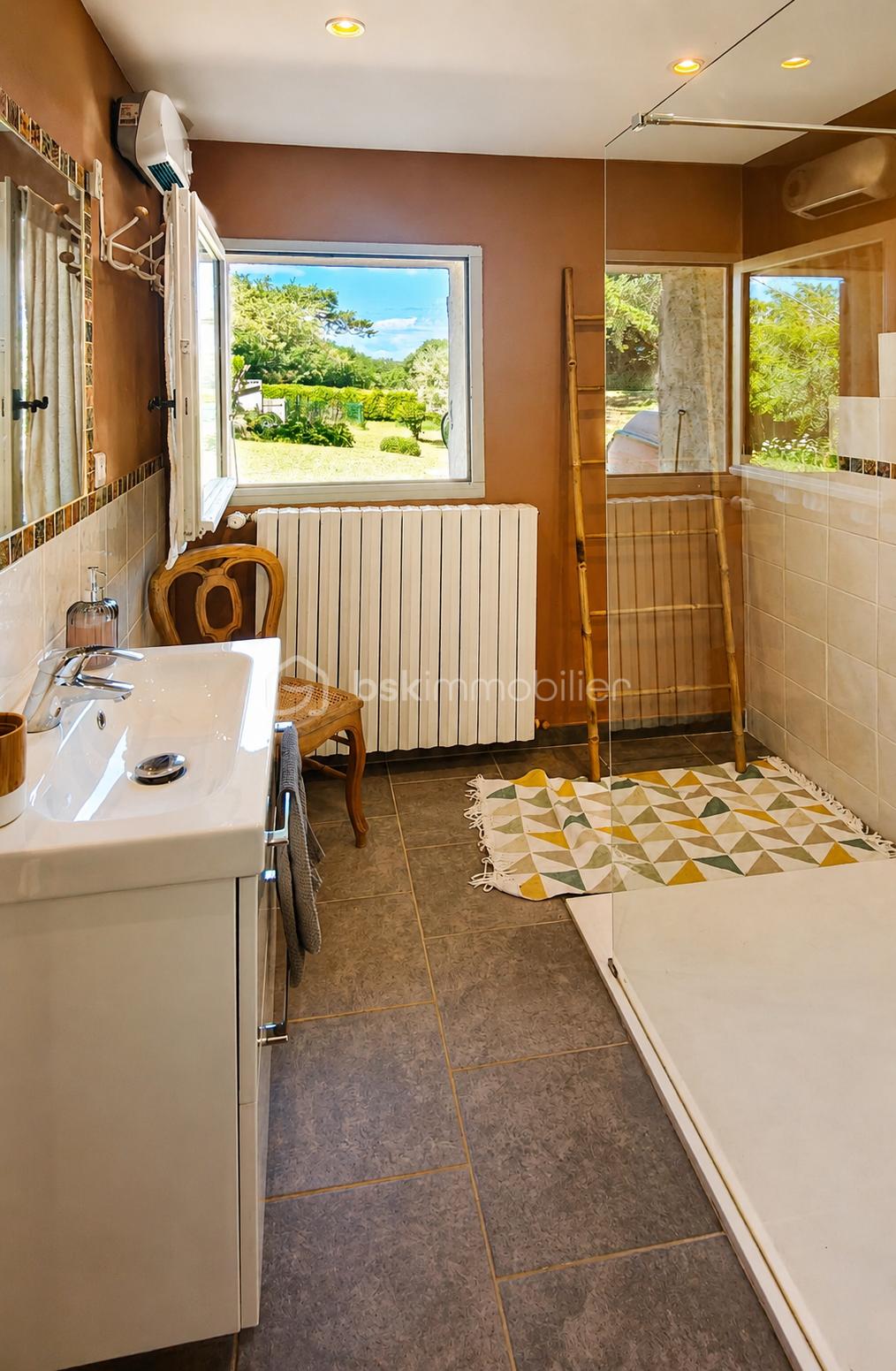 GRIGNAN A VENDRE MAS PROVENCAL EMILIE BROCHE 0629326964 (6).png