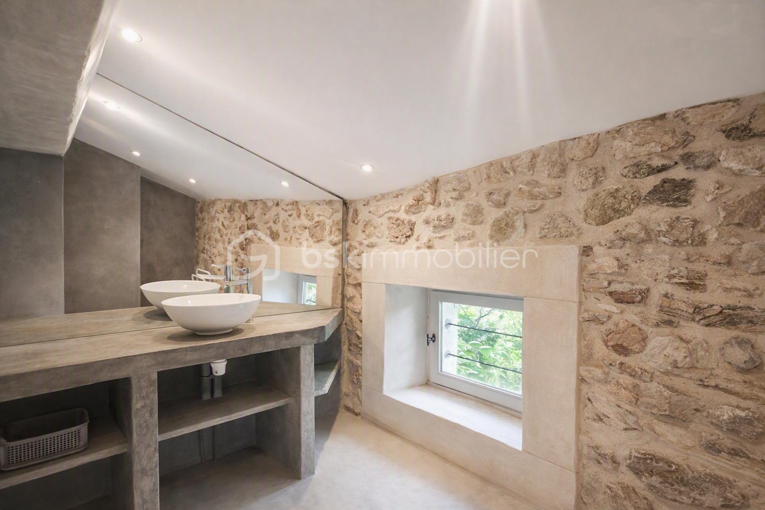 2 GRIGNAN A VENDRE MAS PROVENCAL EMILIE BROCHE 0629326964  (4).png