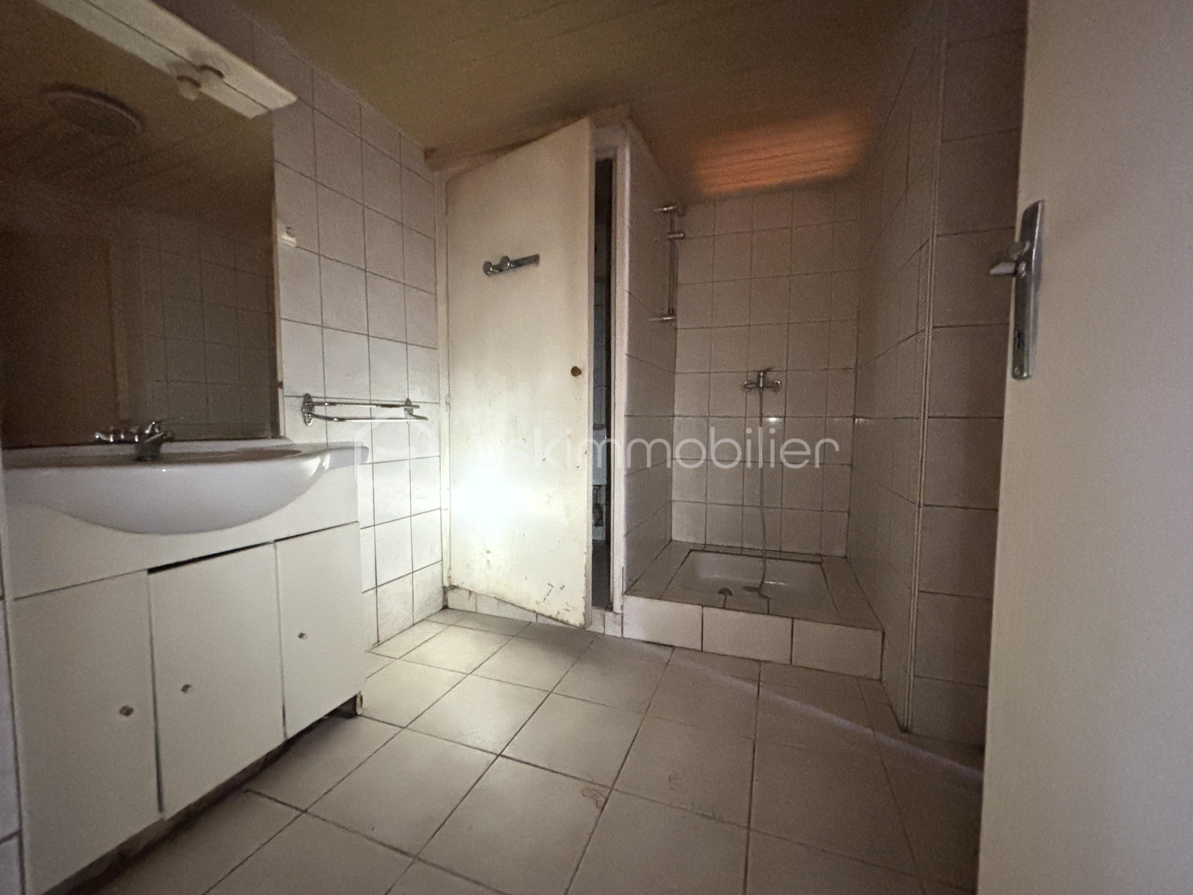 Immeuble de 150 m² - IMG_5523.JPG