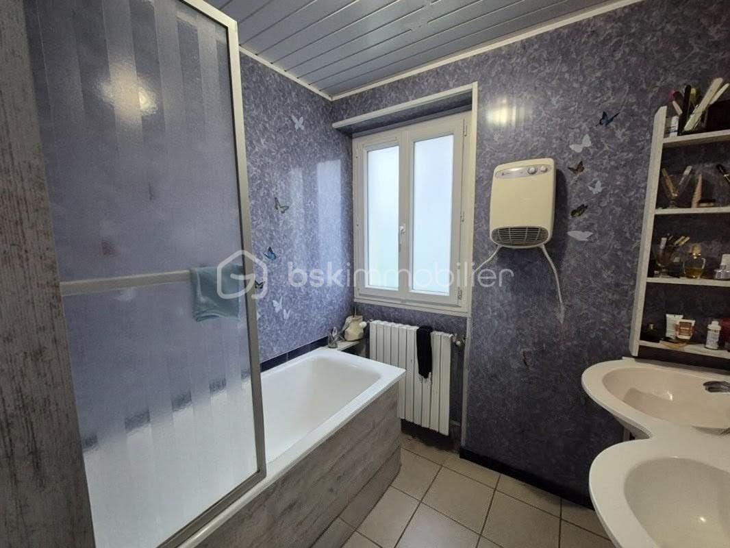 Maison en pierre de 126 m² - 3030c6338cde45801a04841502c4d511fb902565~3.jpg
