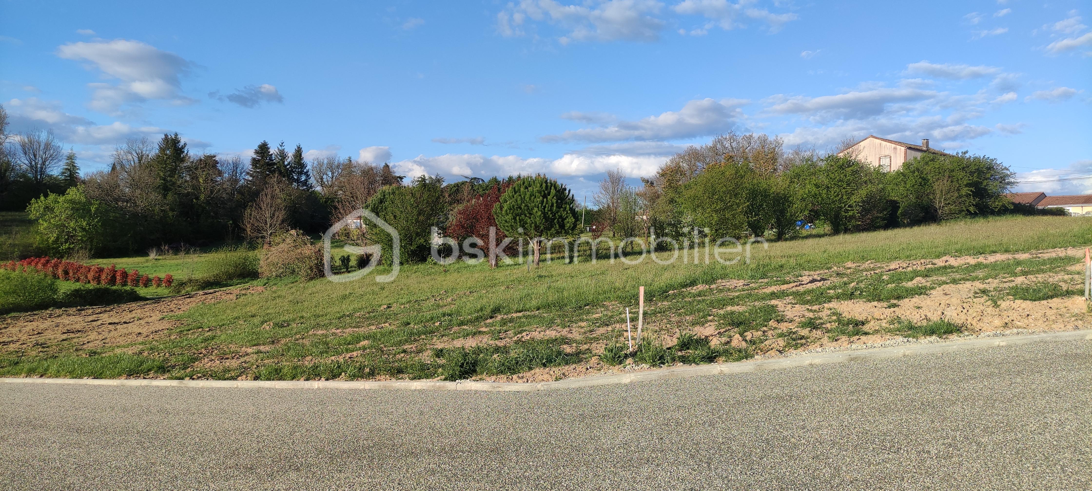 Terrain de 1 043 m² - 1649850241032.jpg