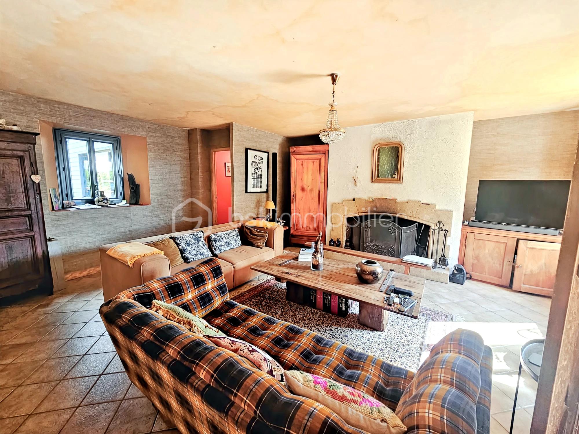 Maison longere de 220 m² - liloo-downloaderi2YfSJ