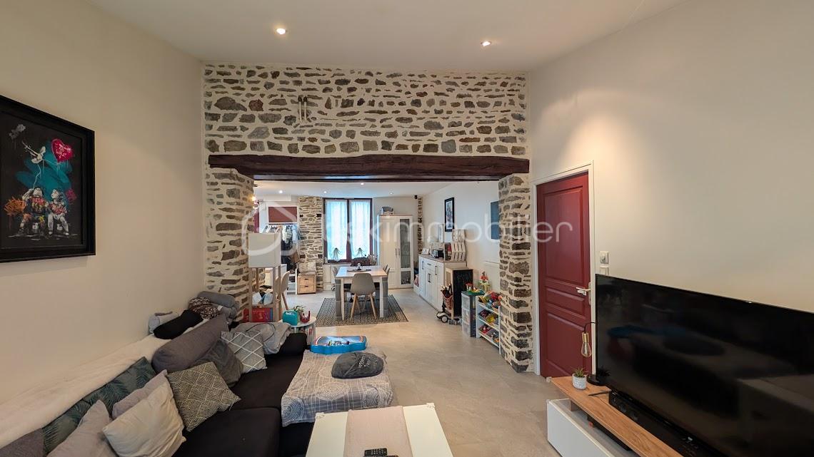 Maison de 85 m² - alain salon.jpg