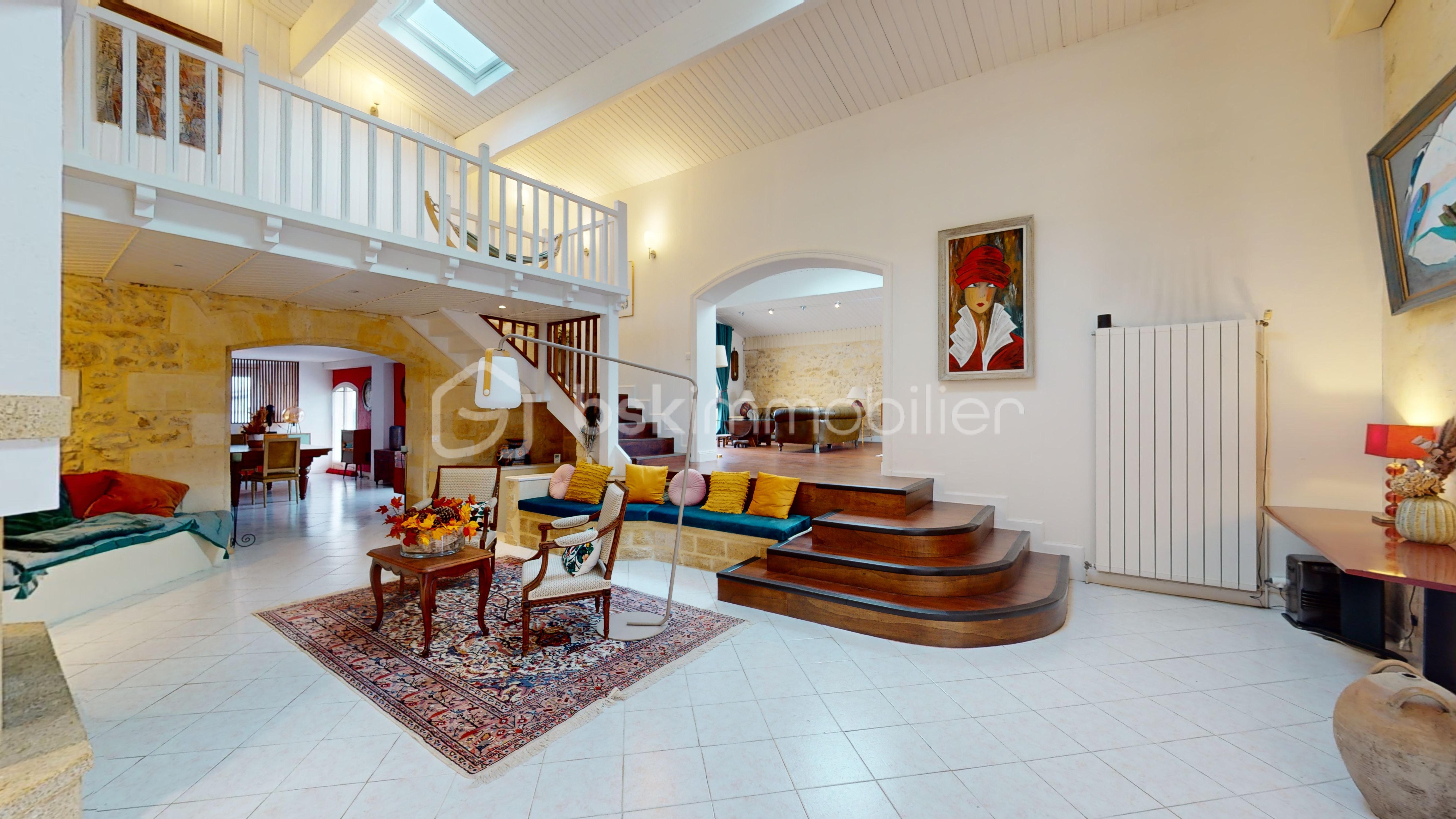 Maison de 340 m² - Maison-Capian-01282025_145919.jpg