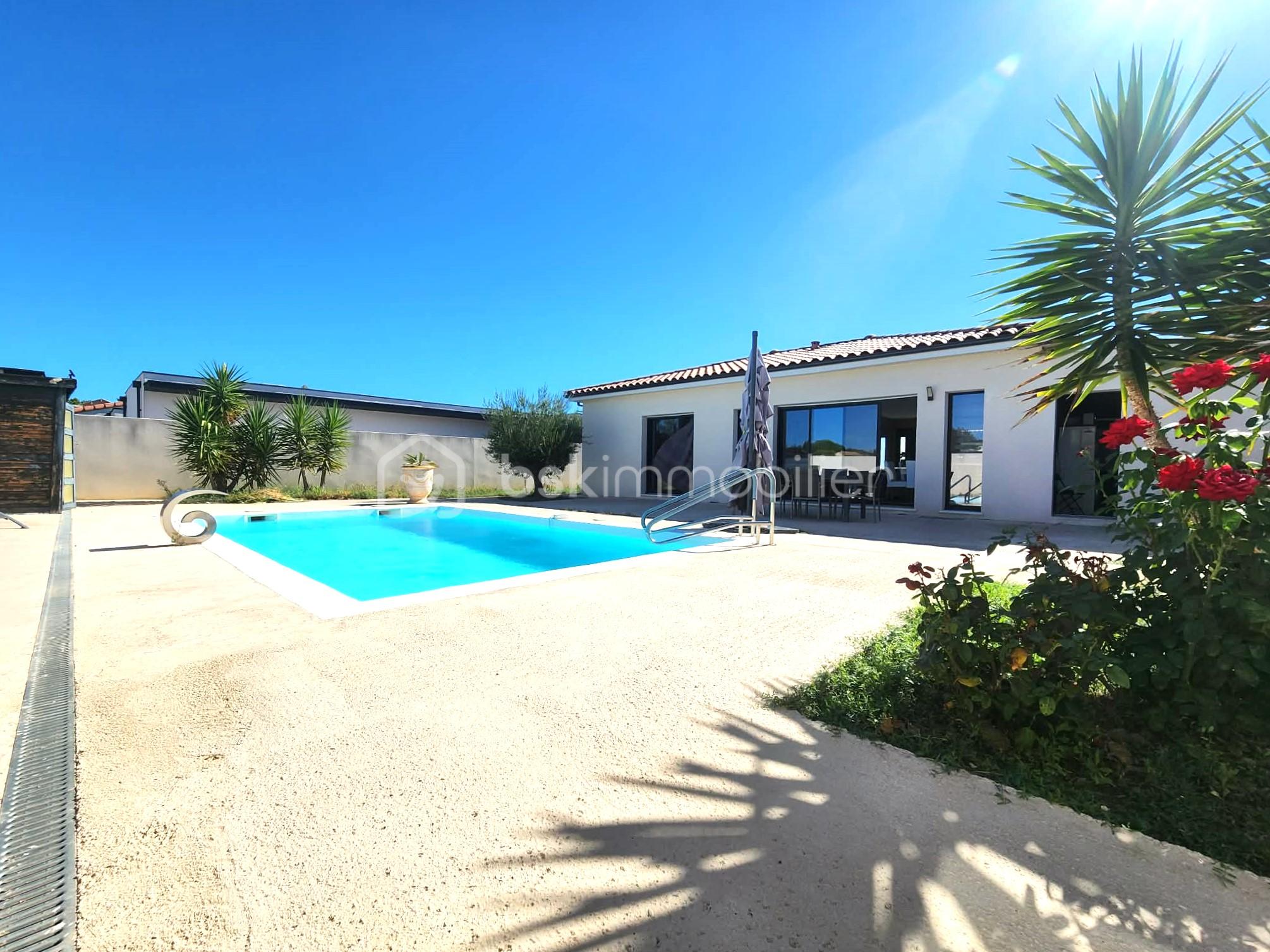 Maison 4 pièces 101 m² · à Tourbes · 101 m² · 435 000 €