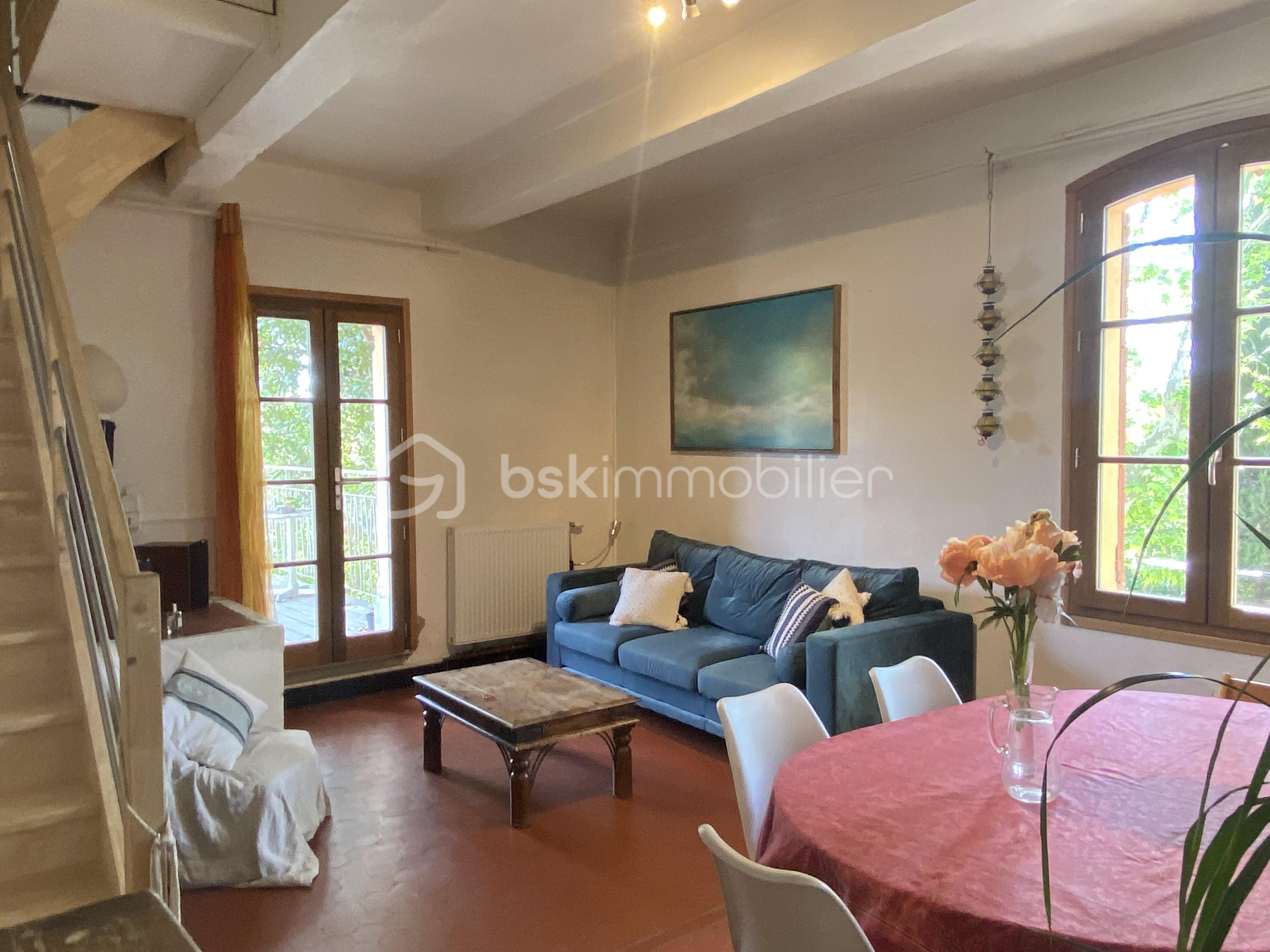 Bastide de 389 m² - rDv1DaINiK3wahQwQtQdqozdaQT6N3FDsJnjqWx8.jpg