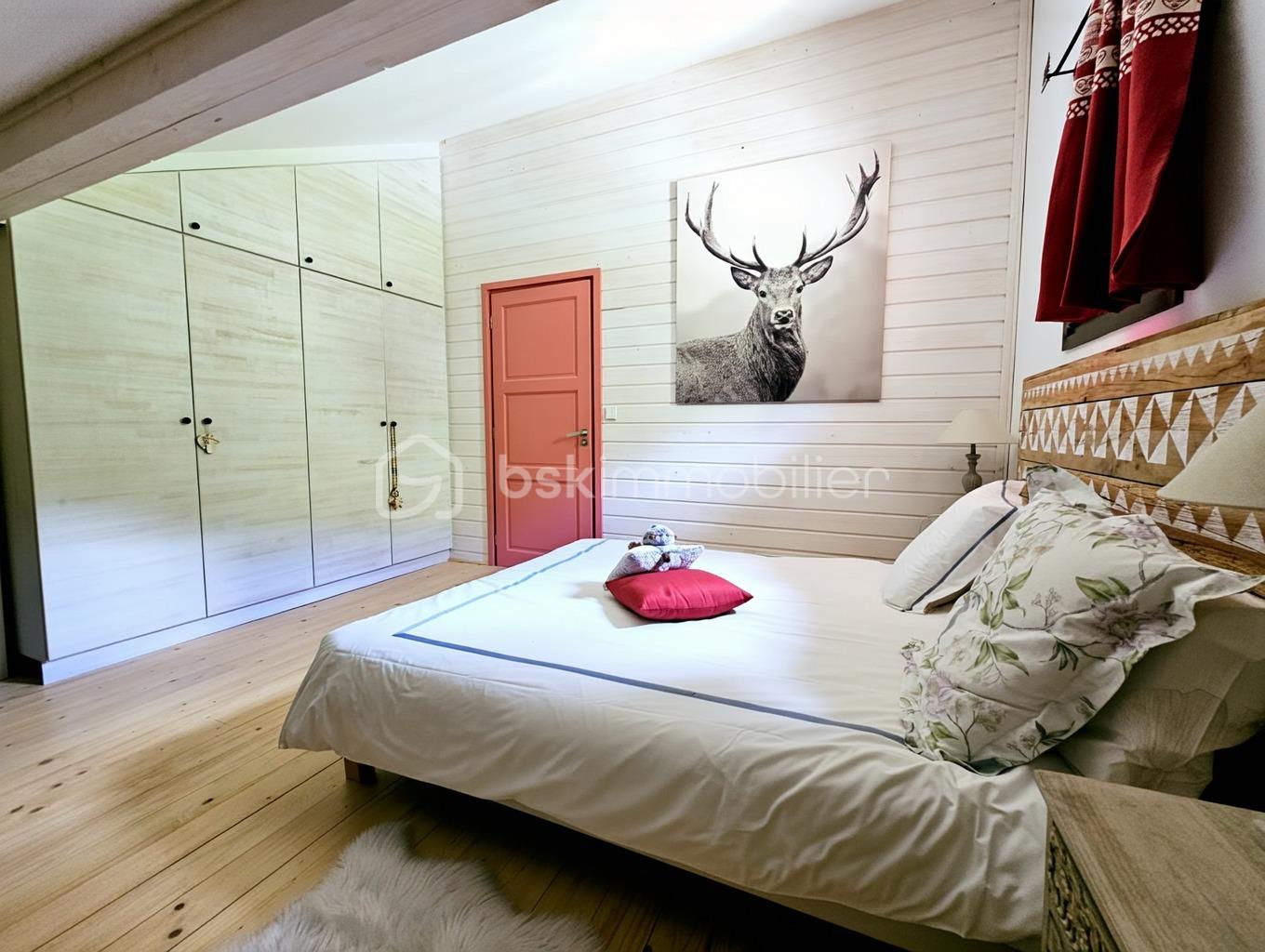 Chalet de 315 m² - 19339b2e6505448-1.jpg