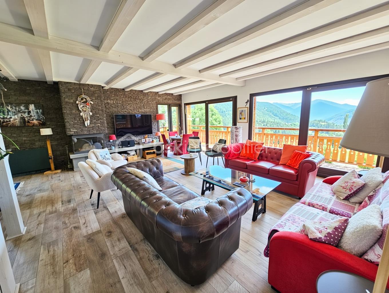 Chalet de 315 m² - 1da227c0900ae25-1.jpg