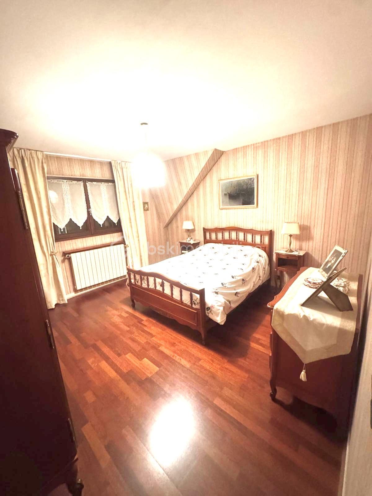 Maison de 97 m² - bdbe6ec2-95c5-451d-9856-5d9a41cbef39.jpeg