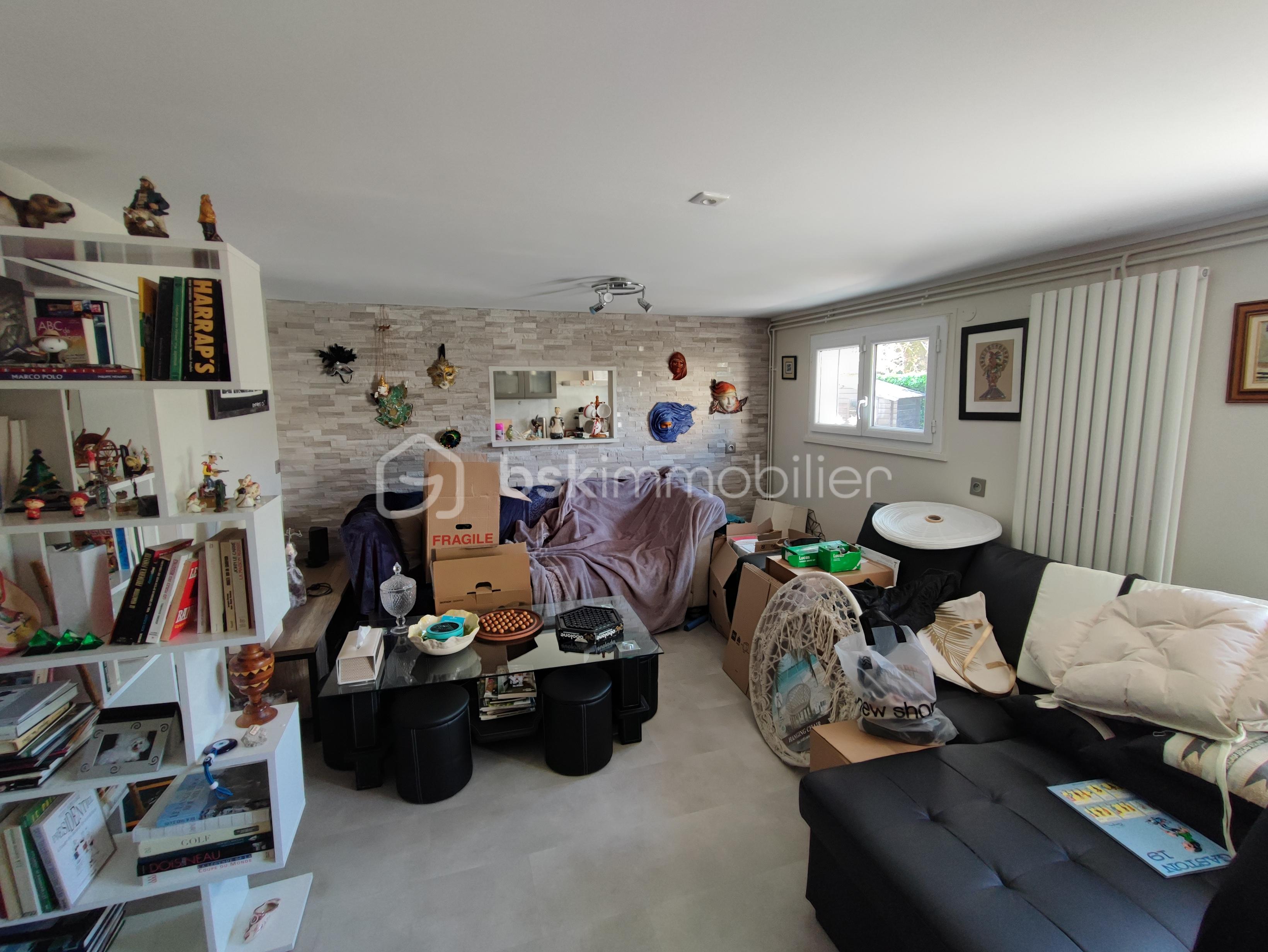 Maison en pierre de 160 m² - 1744315183188.jpg