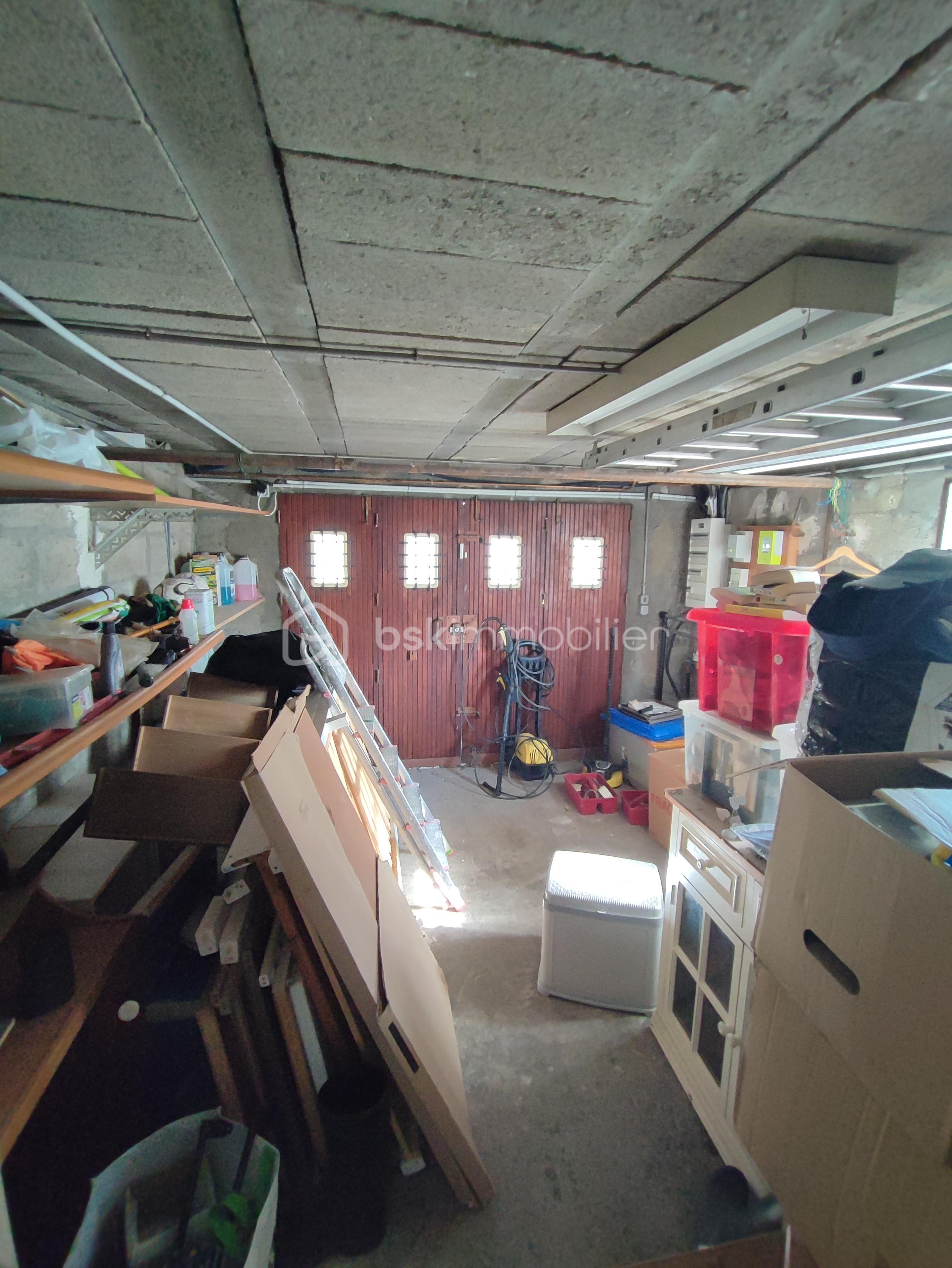 Maison en pierre de 160 m² - 1744315183218.jpg