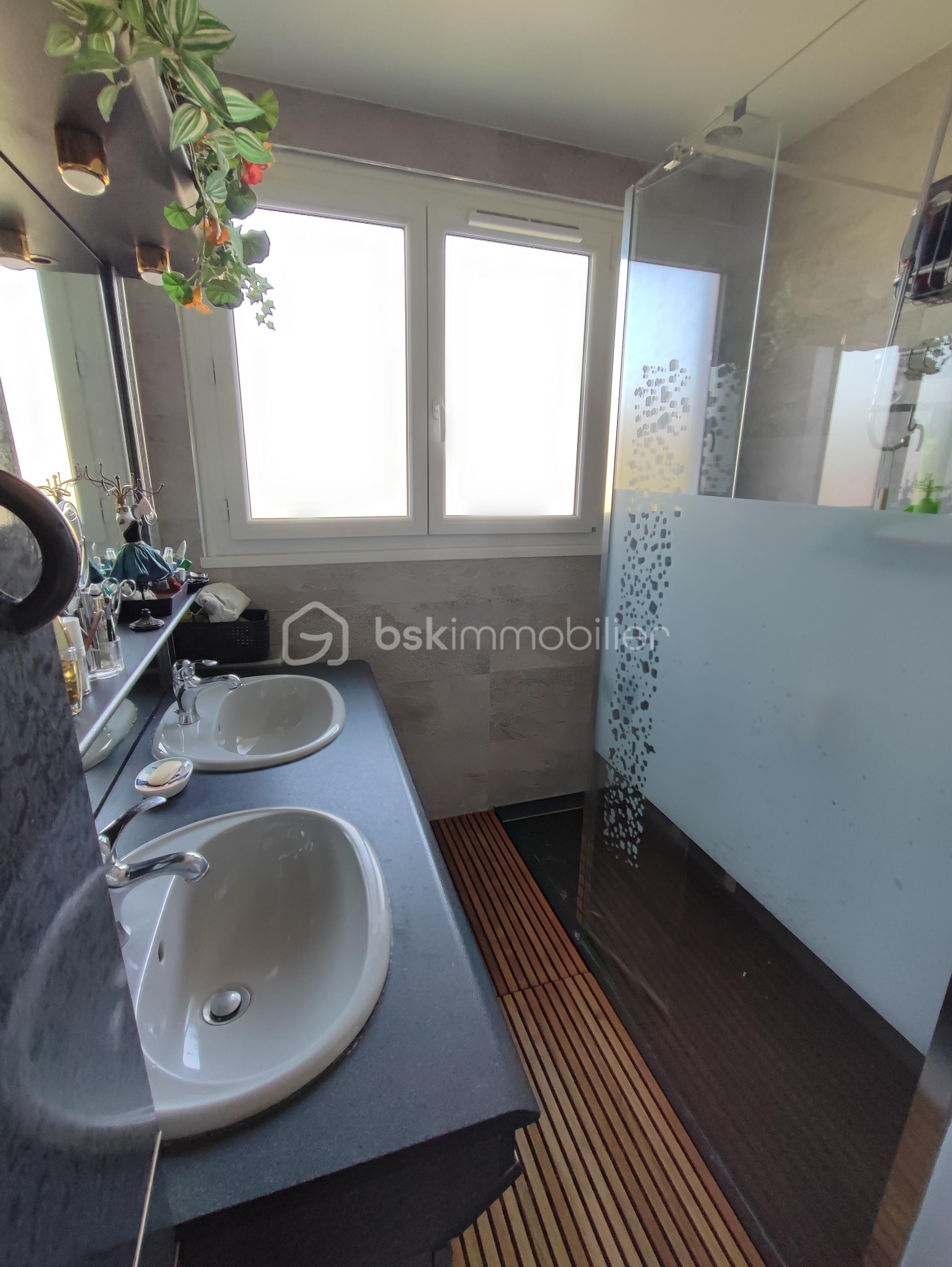 Maison en pierre de 160 m² - 1744315302460.jpg