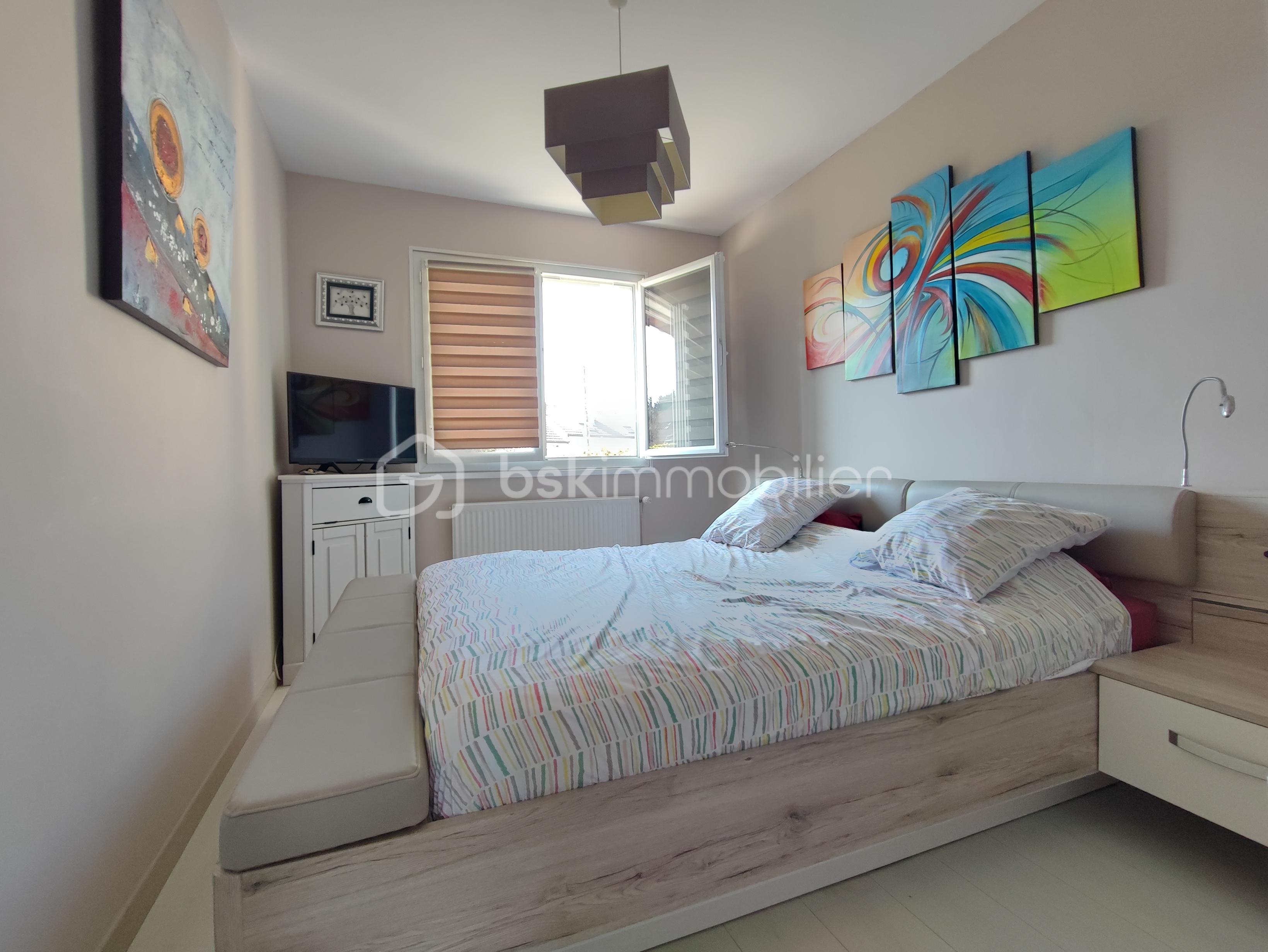 Maison en pierre de 160 m² - 1744315327968.jpg