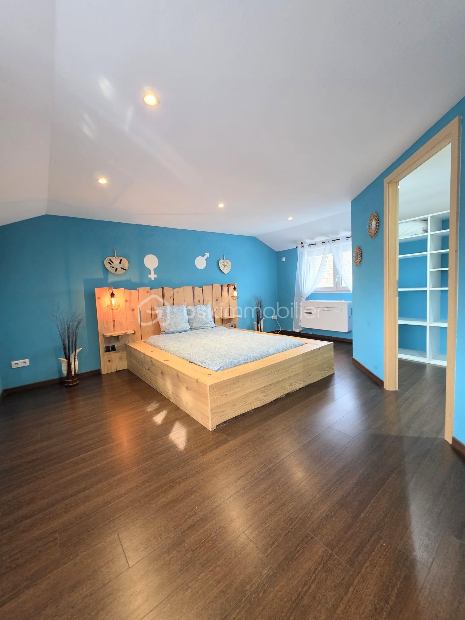 Maison de 148 m² - CHAMBRE BLEUE F4 2.jpg