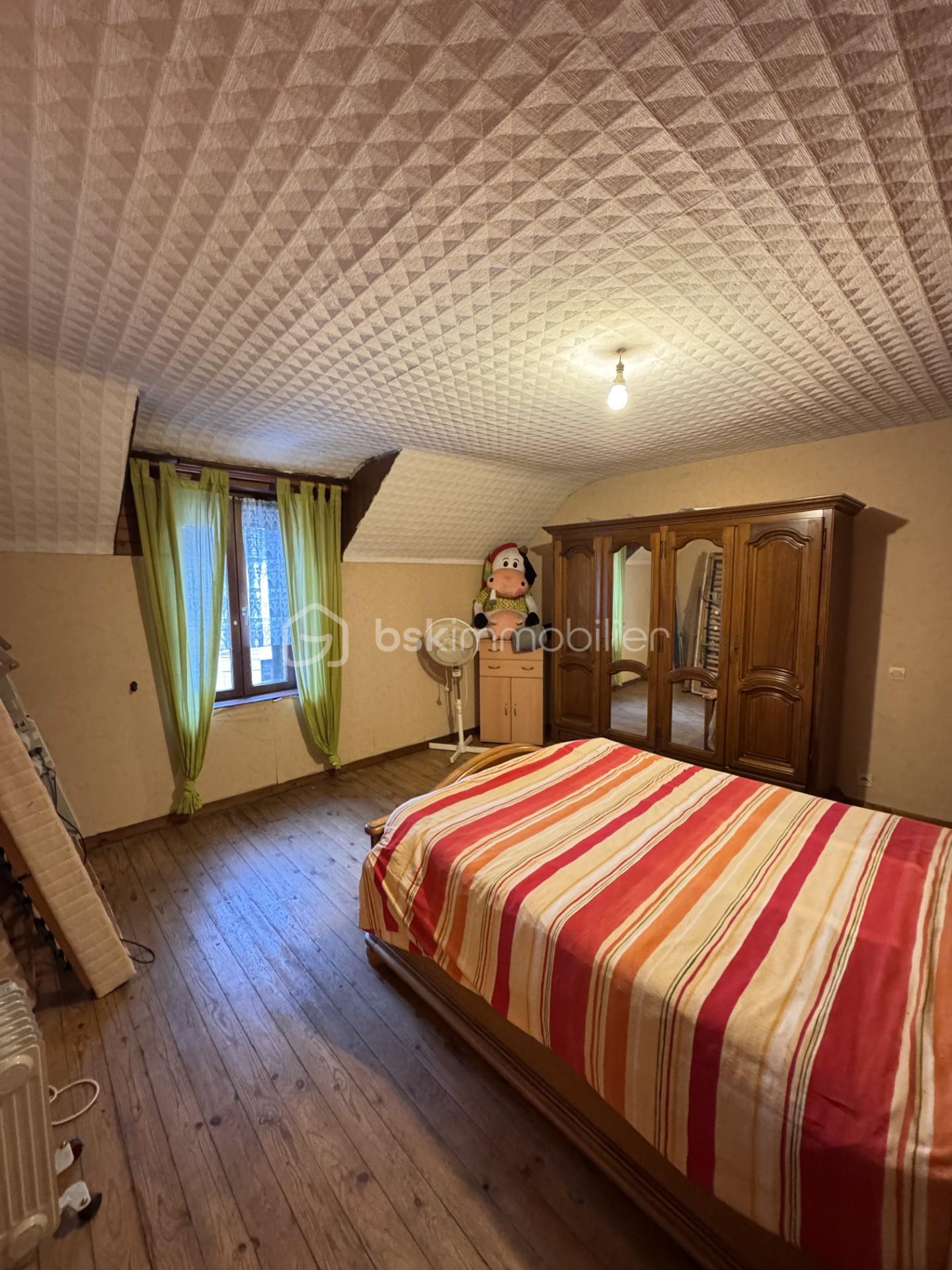 Maison de village de 100 m² - thumbnail_IMG_2162.jpg