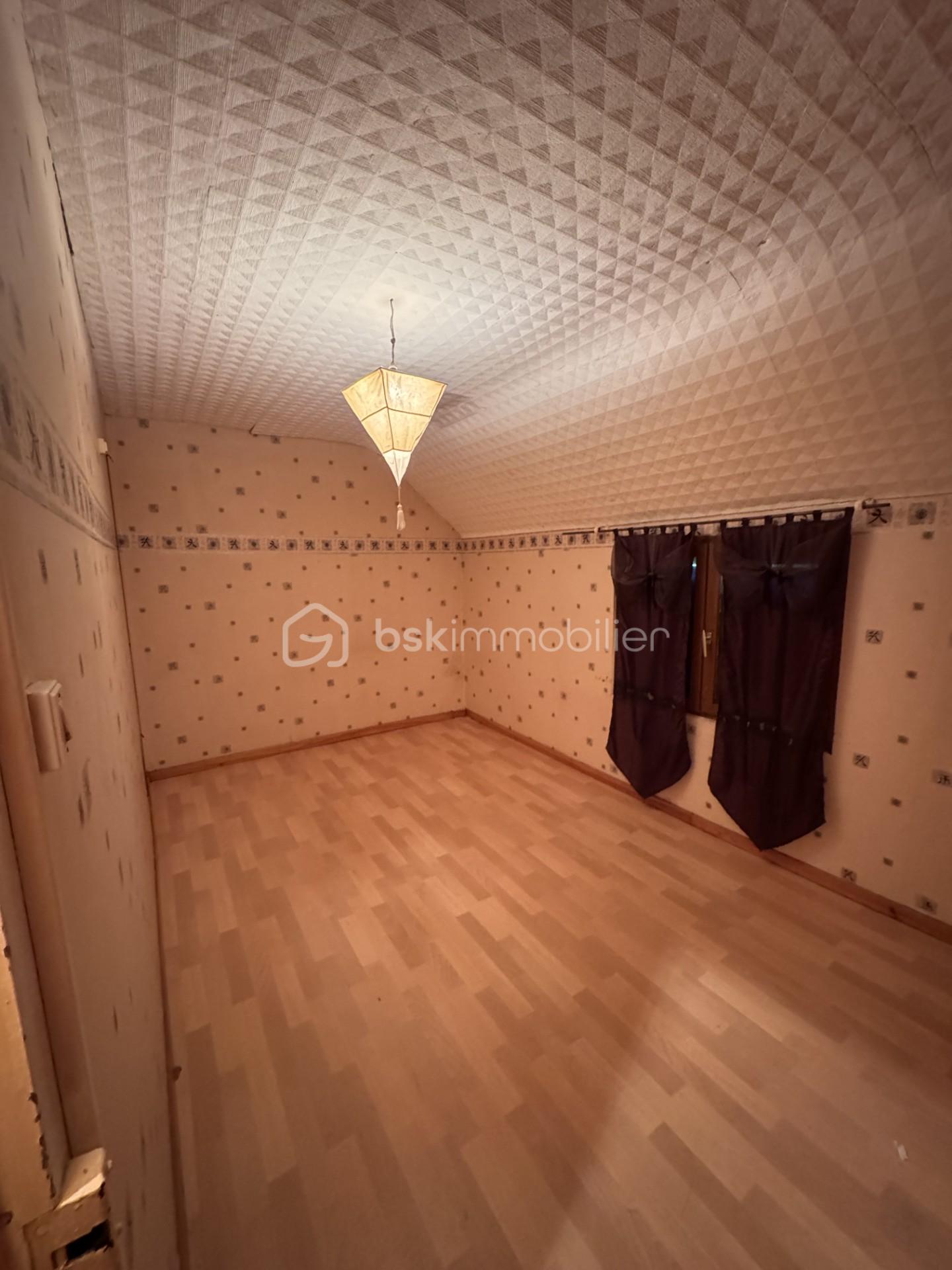 Maison de village de 100 m² - thumbnail_IMG_2163.jpg