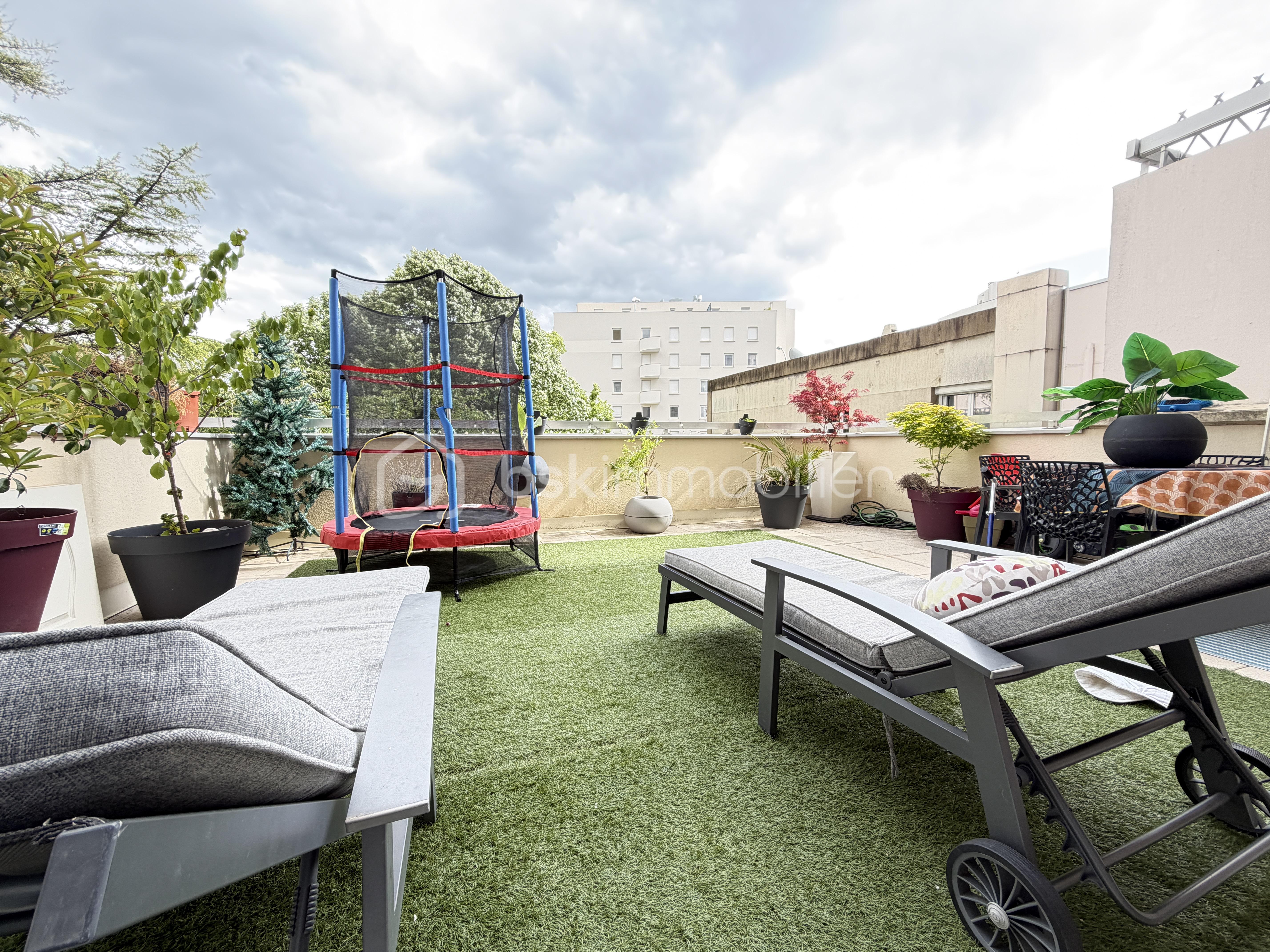 Appartement 4 pièces 80 m² · à Dijon · 79,8 m² · 235 000 €