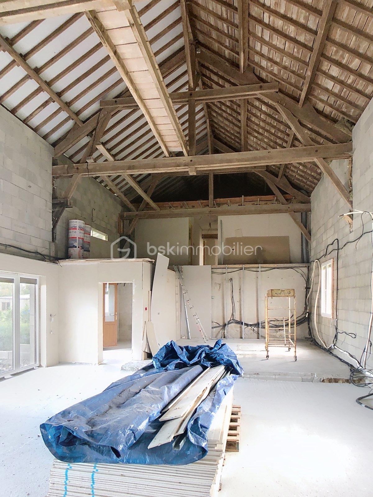 Maison de 215 m² - Image-1 (17).jpg